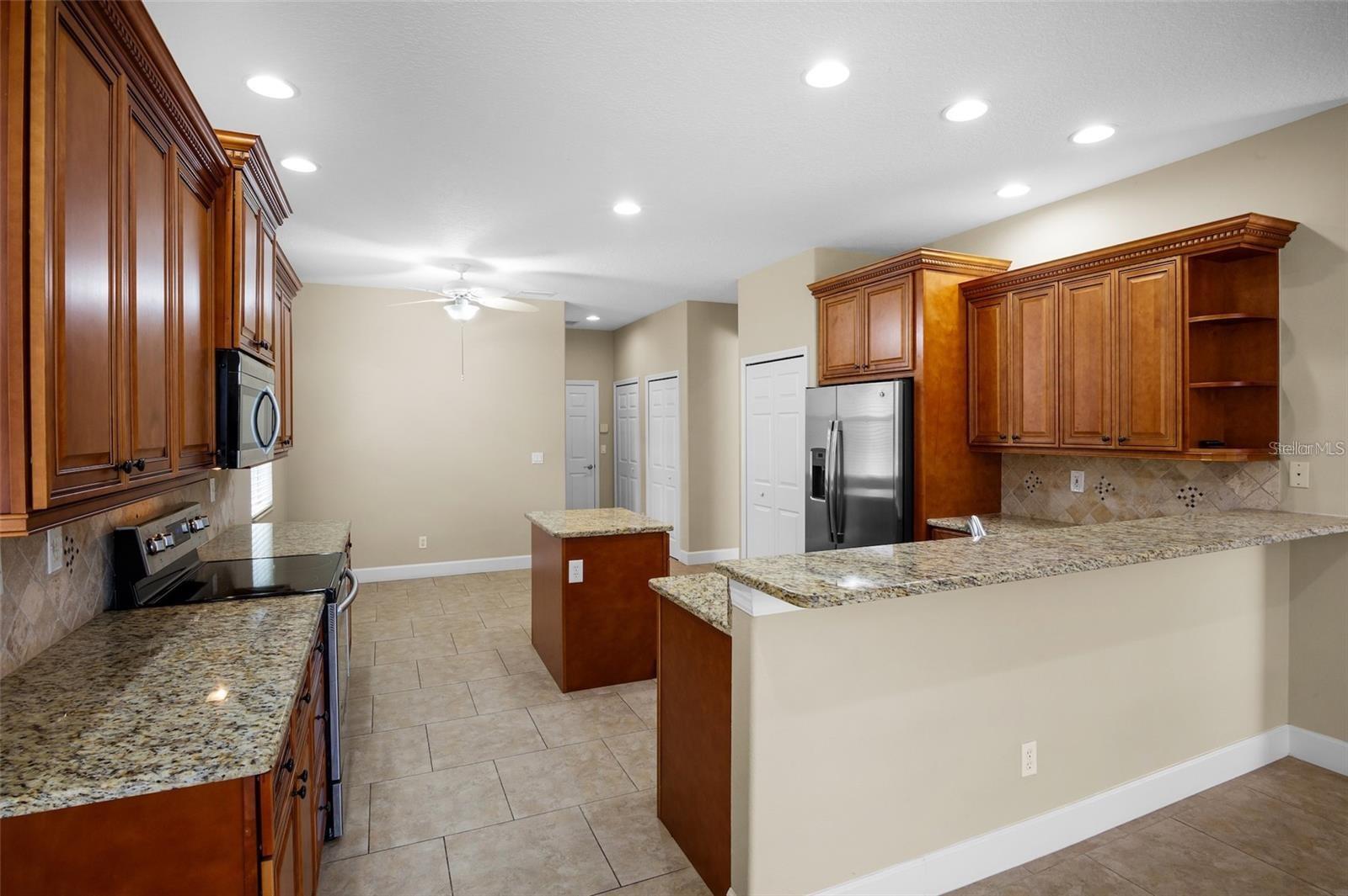 Image 8 of 33 For 6255 Sturbridge Court