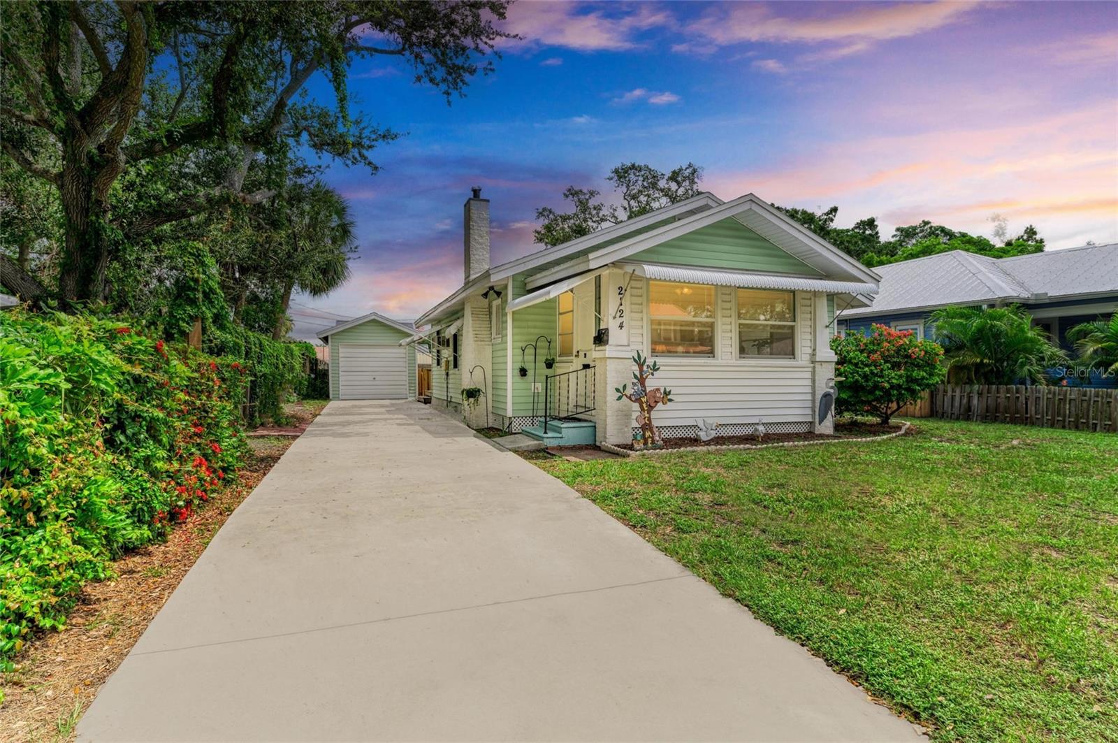 Details for 2124 6th Avenue W, BRADENTON, FL 34205