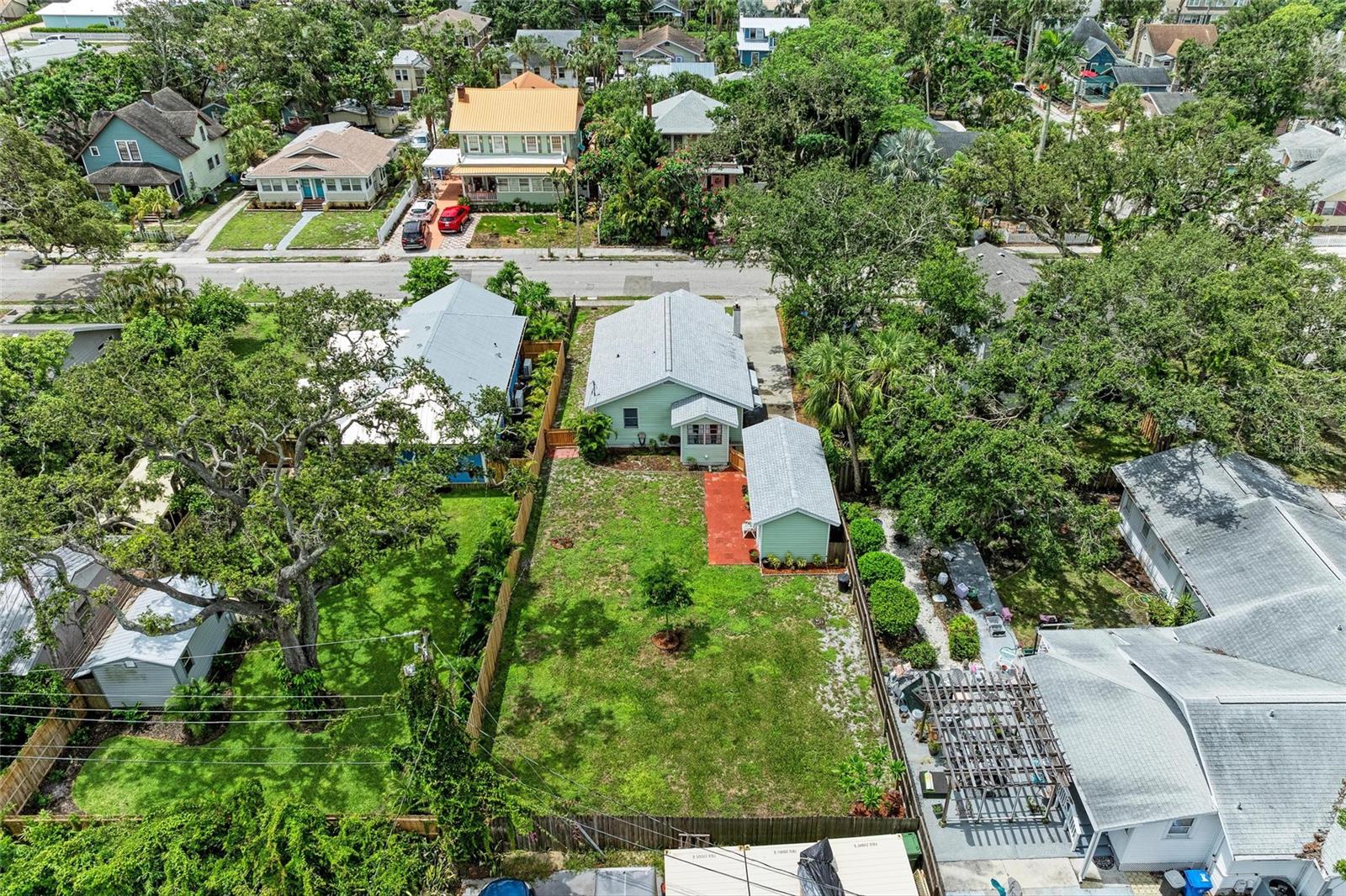 Image 40 of 42 For 2124 6th Avenue W