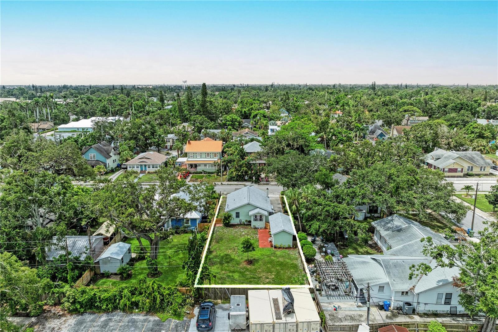 Image 6 of 42 For 2124 6th Avenue W