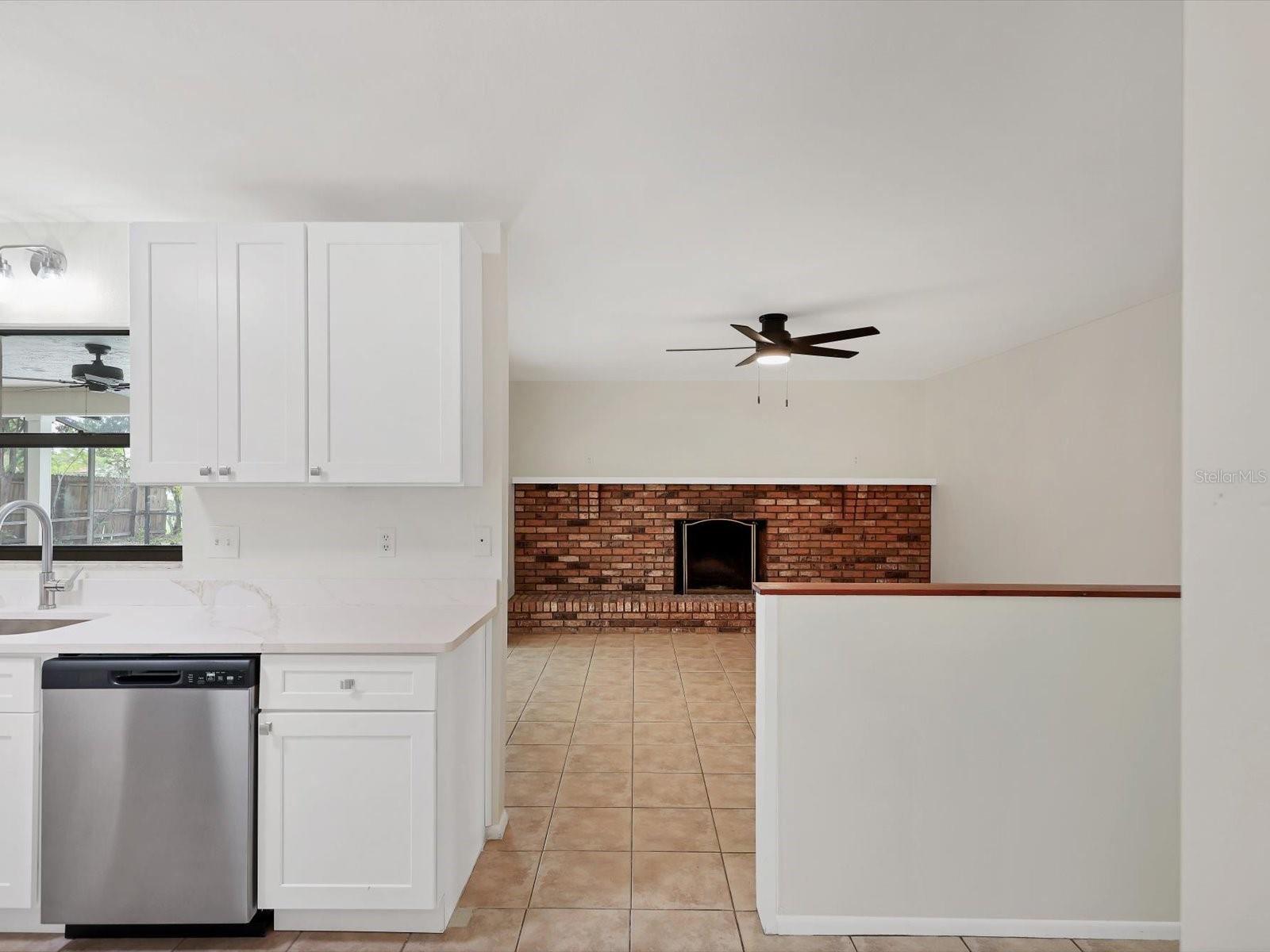 Image 17 of 41 For 2102 Country Meadows Place