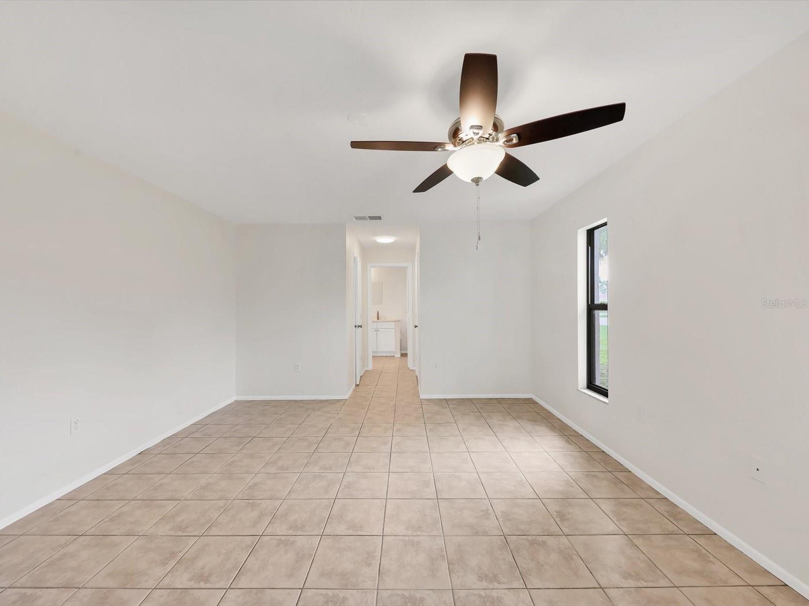 Image 24 of 41 For 2102 Country Meadows Place