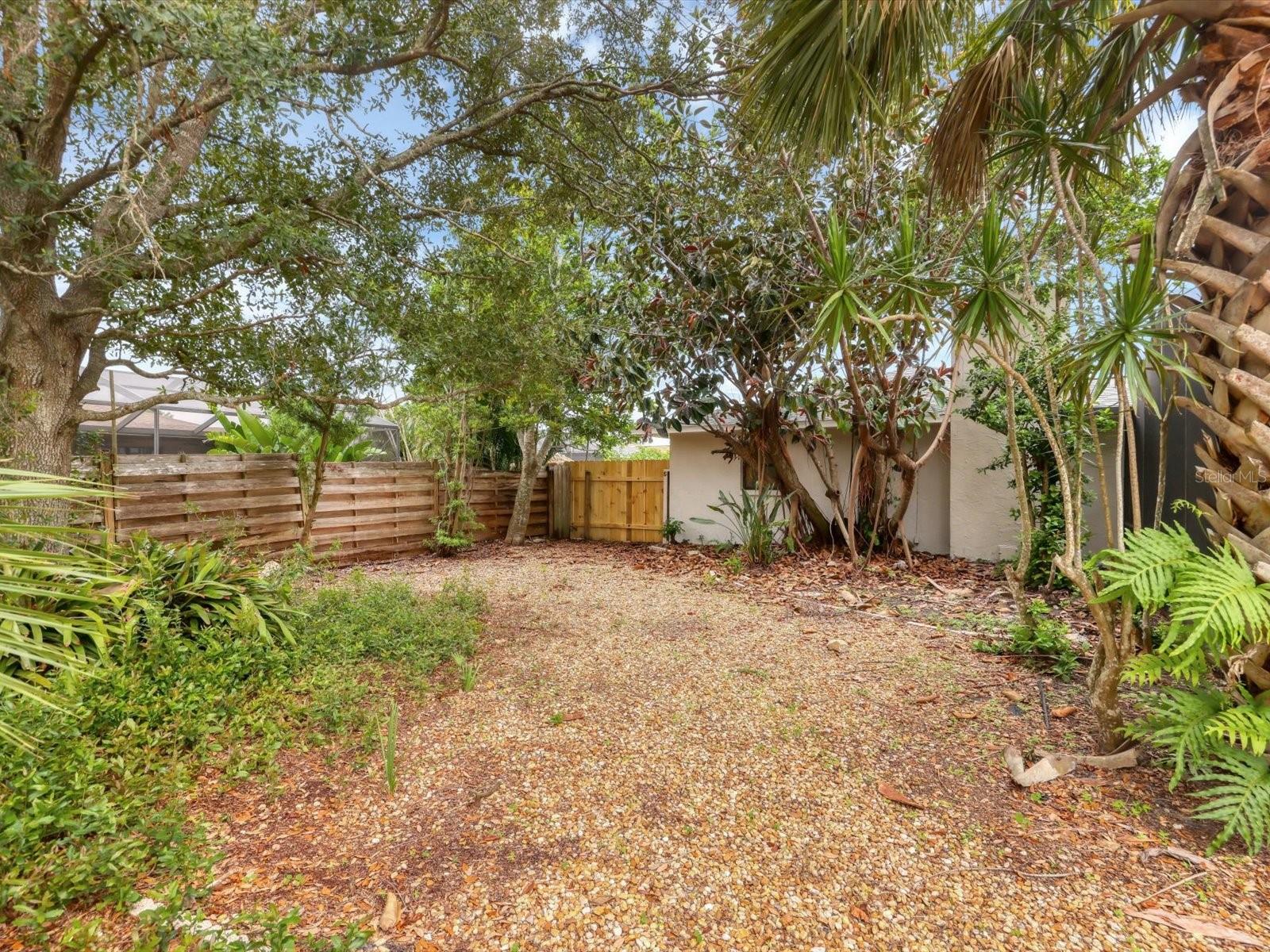Image 39 of 41 For 2102 Country Meadows Place