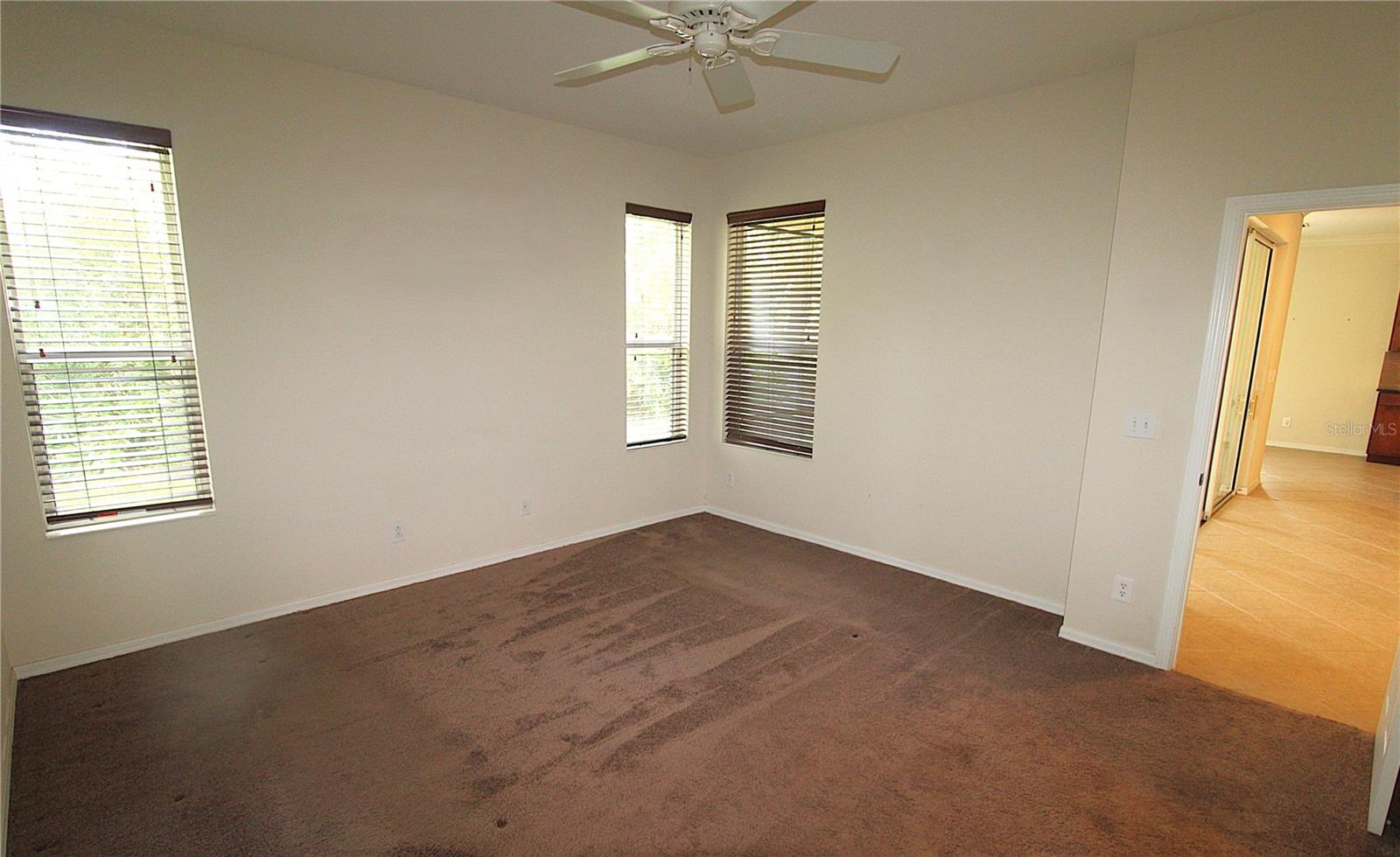 Image 11 of 29 For 6911 44th Terrace E