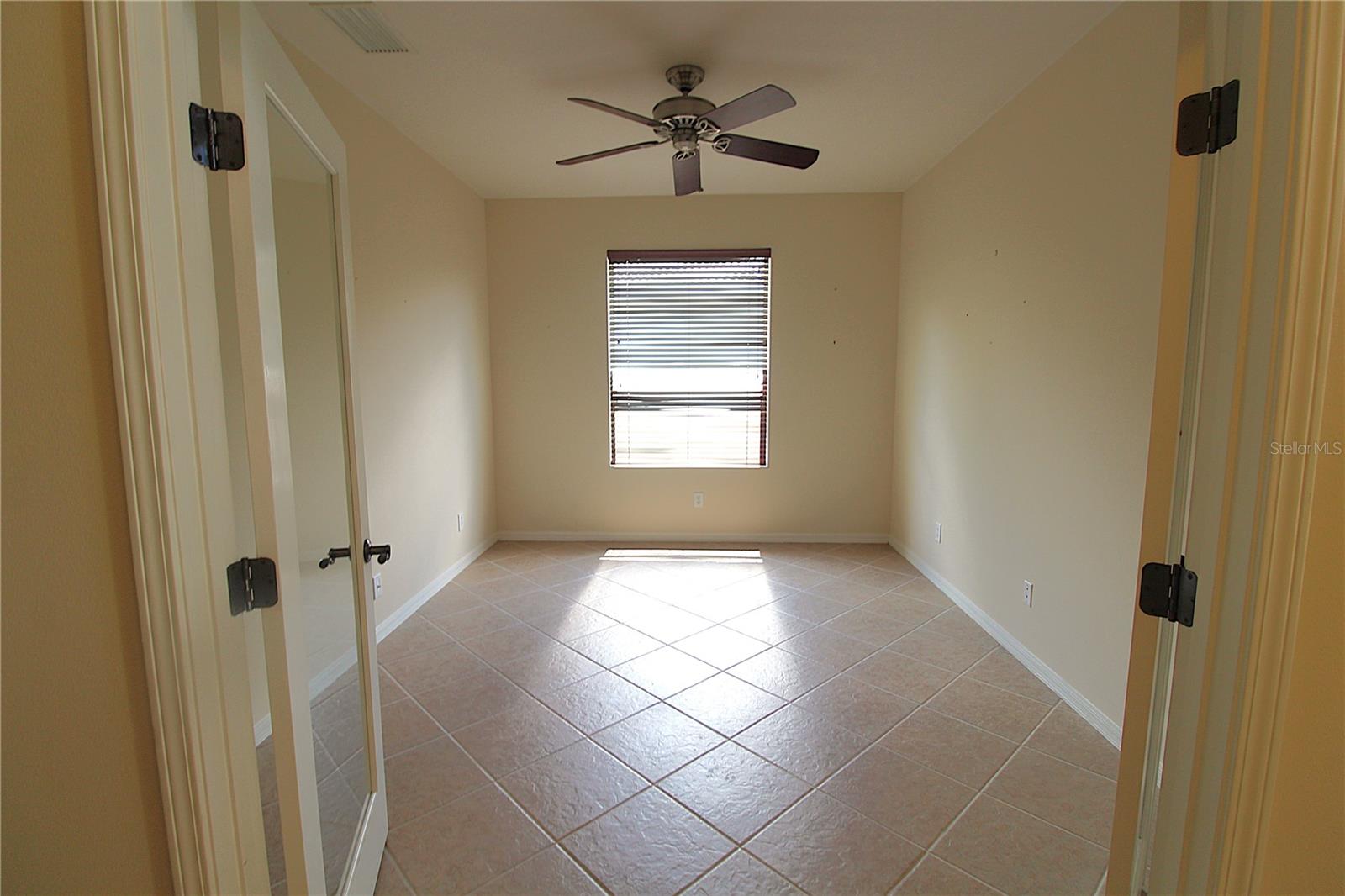 Image 21 of 29 For 6911 44th Terrace E