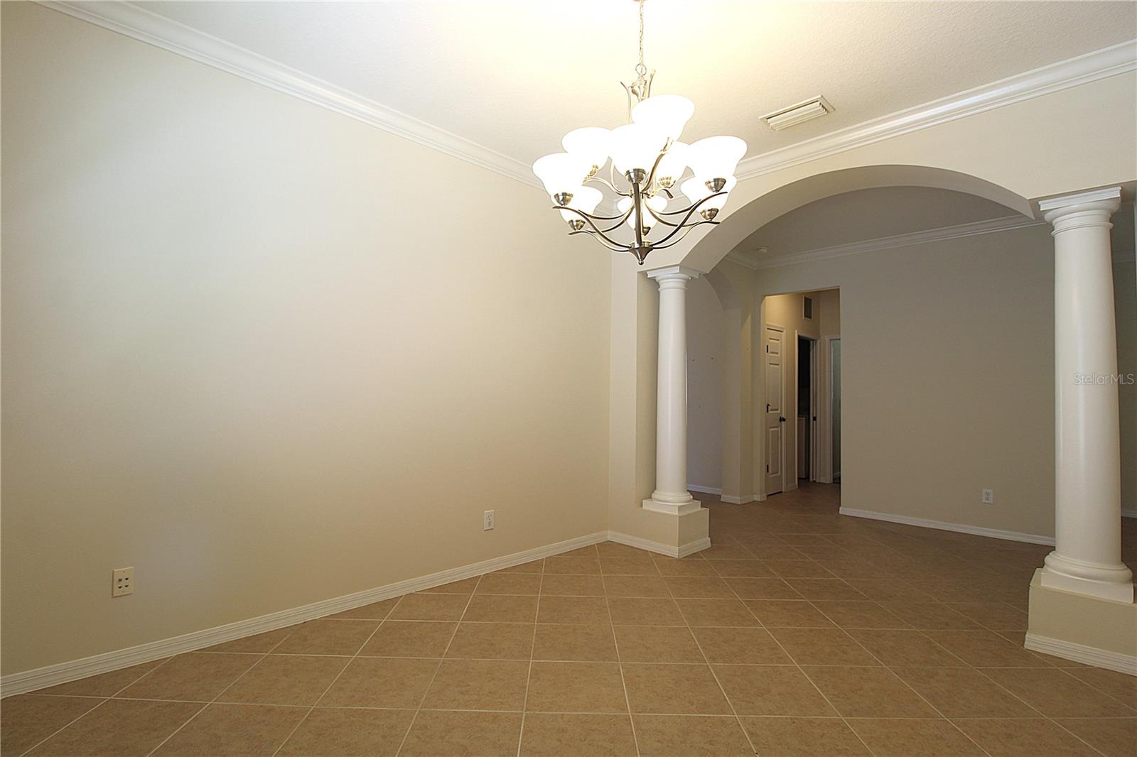 Image 7 of 29 For 6911 44th Terrace E