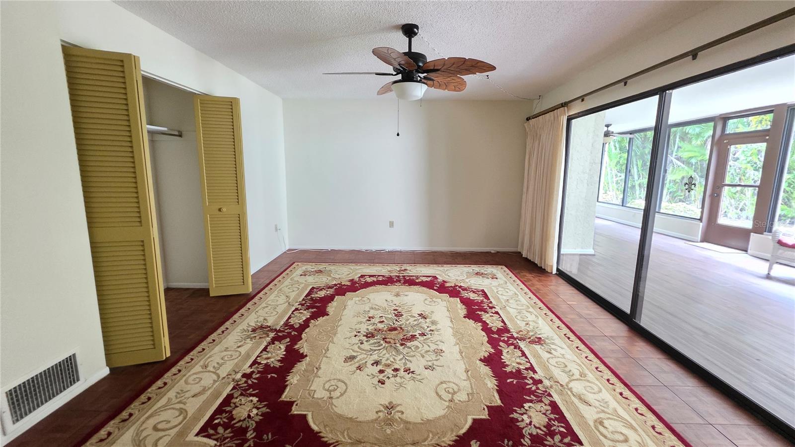 Image 6 of 16 For 123 Pinehurst Drive