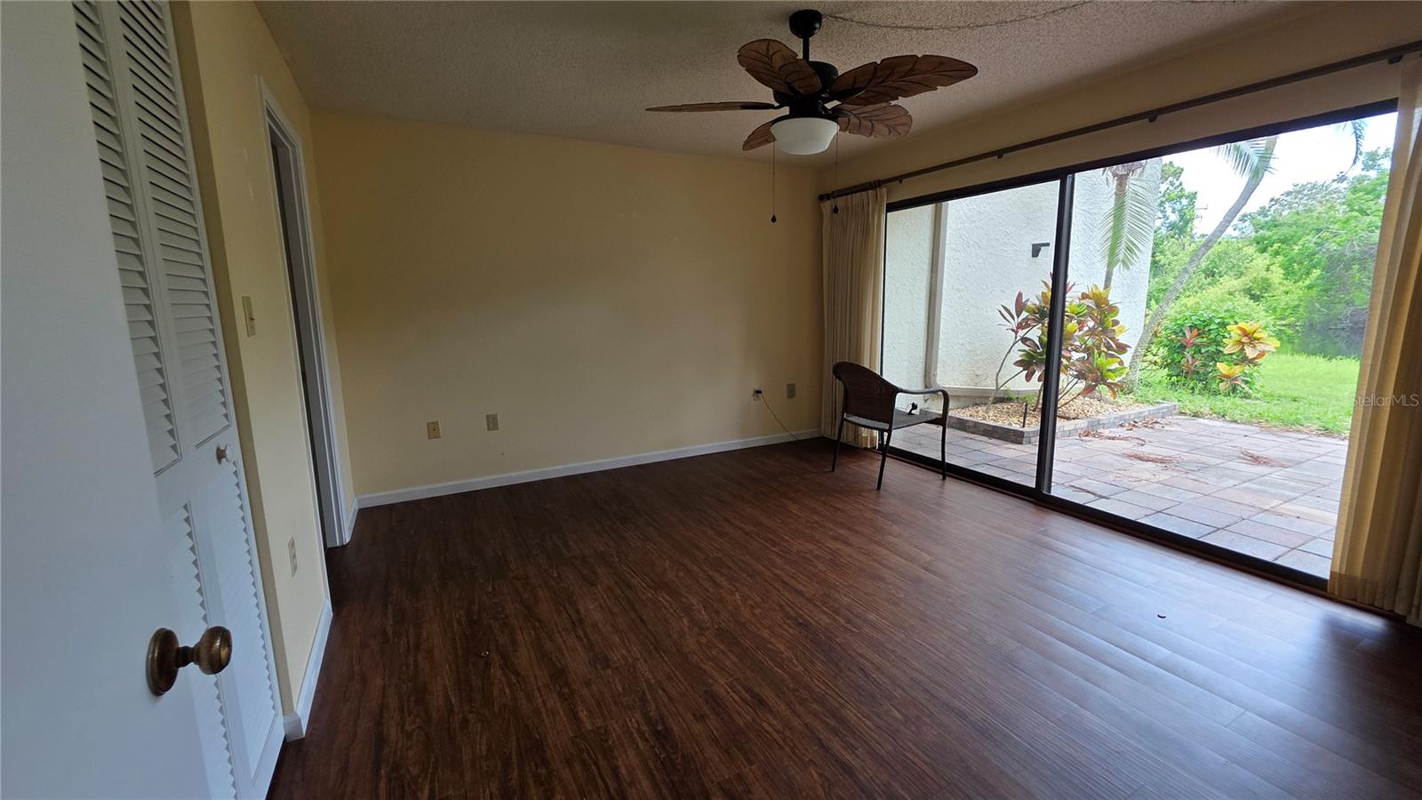Image 9 of 16 For 123 Pinehurst Drive