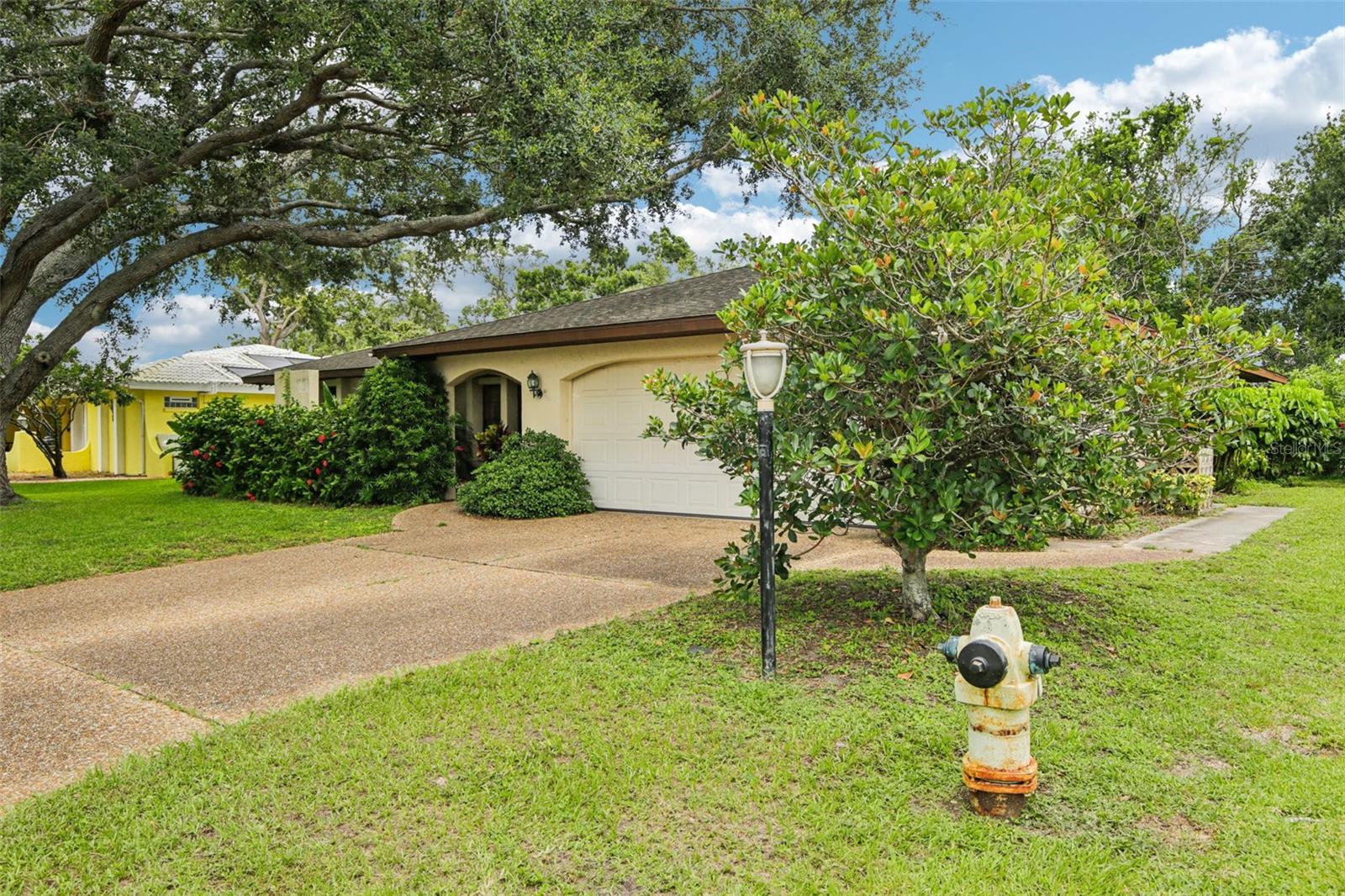 Image 2 of 37 For 3640 Aster Drive