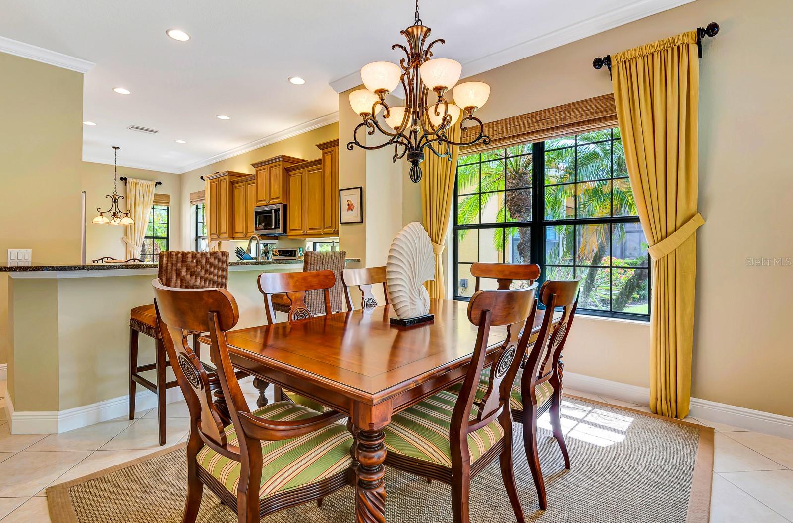 Image 11 of 75 For 7314 Wexford Court