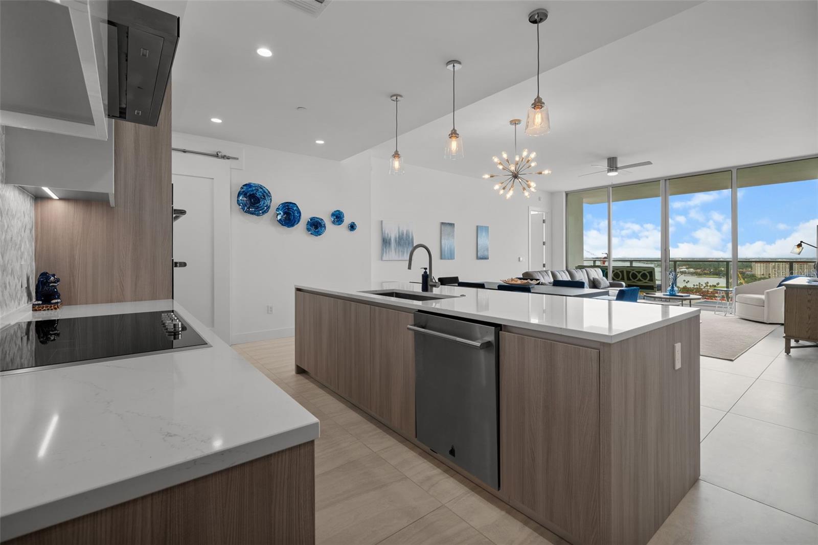 Image 3 of 88 For 301 Quay Commons  1703
