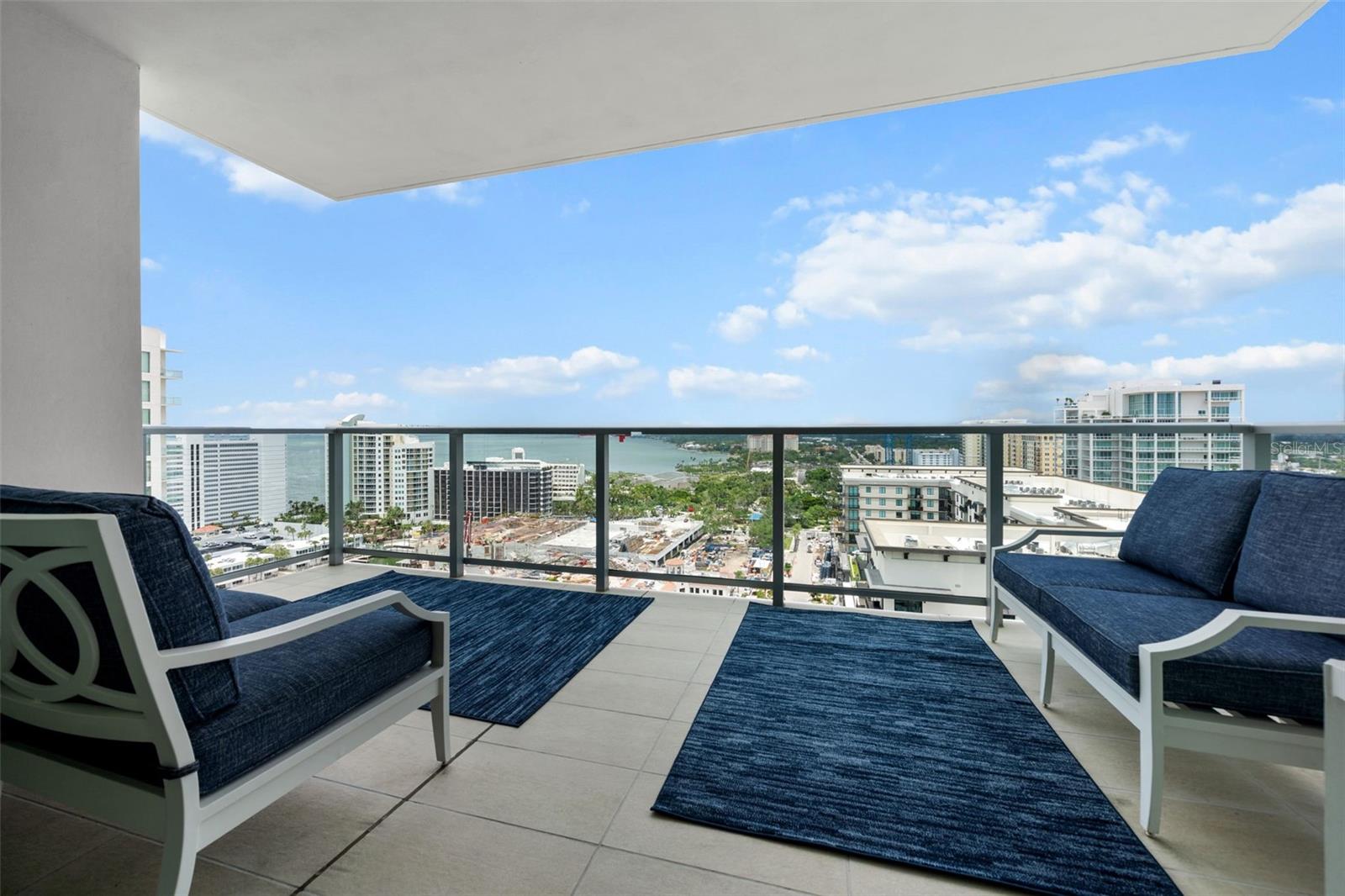 Image 5 of 88 For 301 Quay Commons  1703
