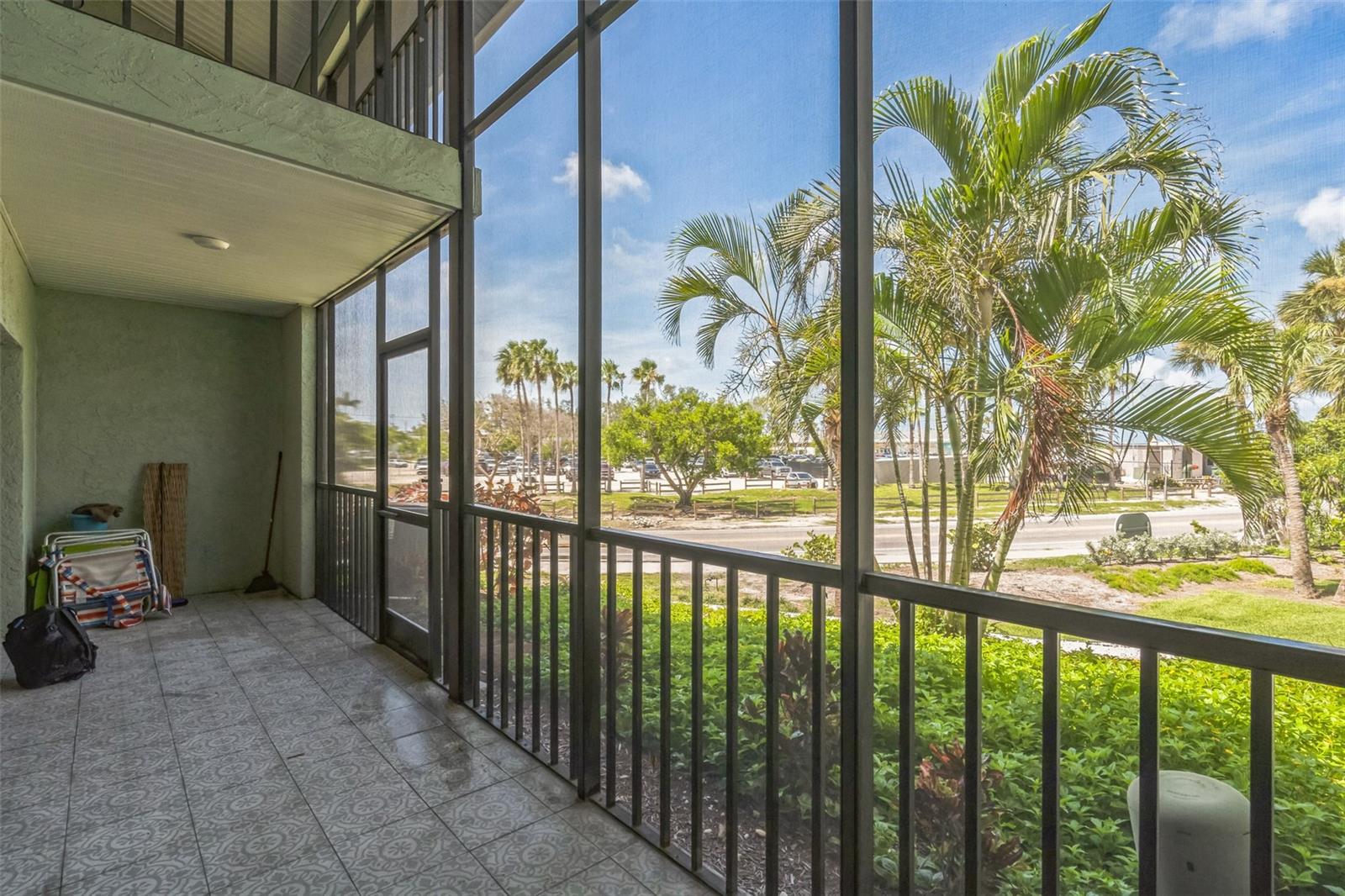Image 24 of 26 For 4255 Gulf Drive 111