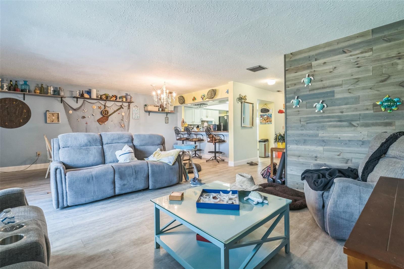 Image 4 of 26 For 4255 Gulf Drive 111