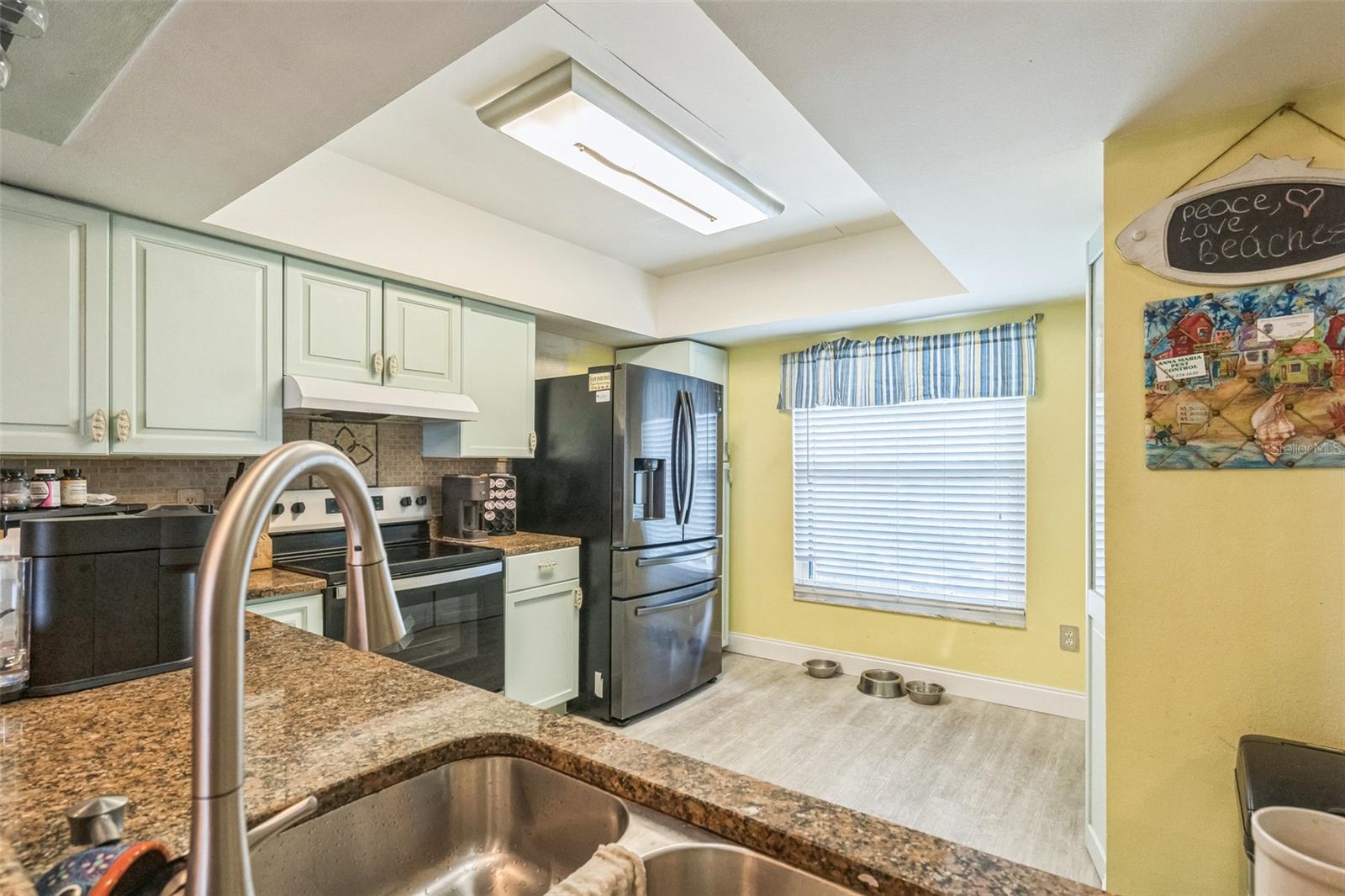 Image 8 of 26 For 4255 Gulf Drive 111