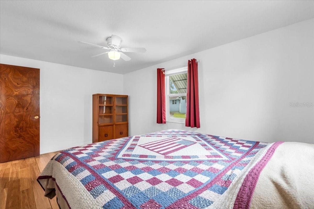 Image 15 of 22 For 5401 Mac Arthur Avenue