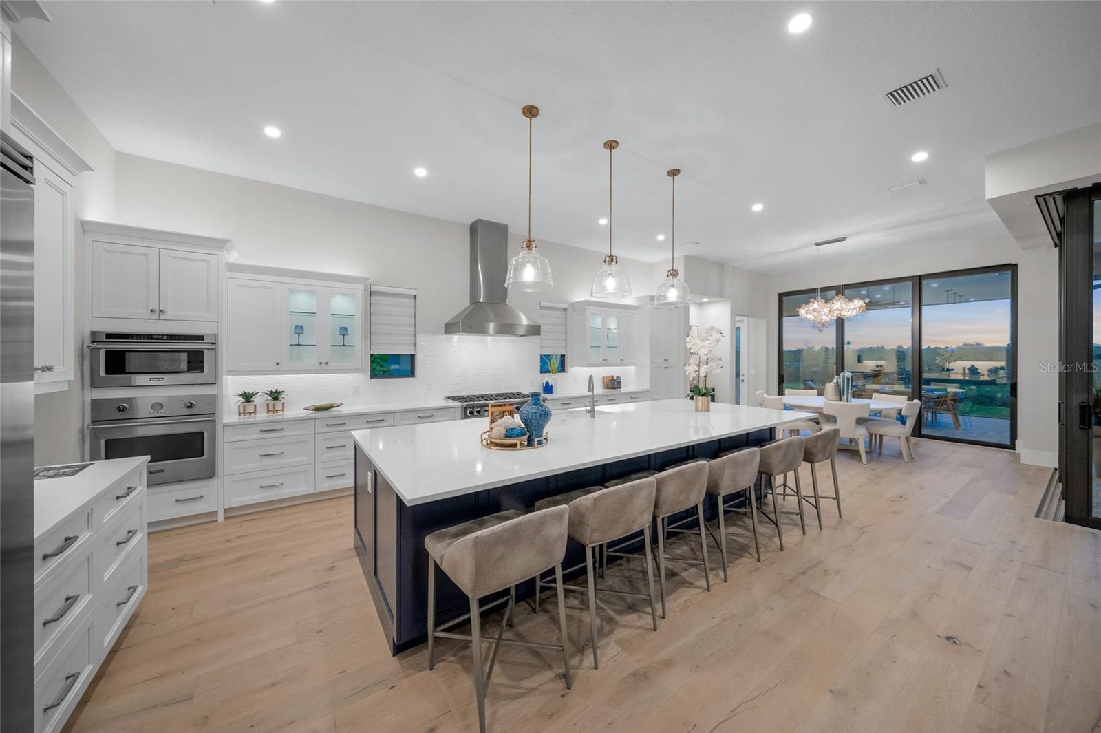 Image 11 of 71 For 1109 Bayshore Road