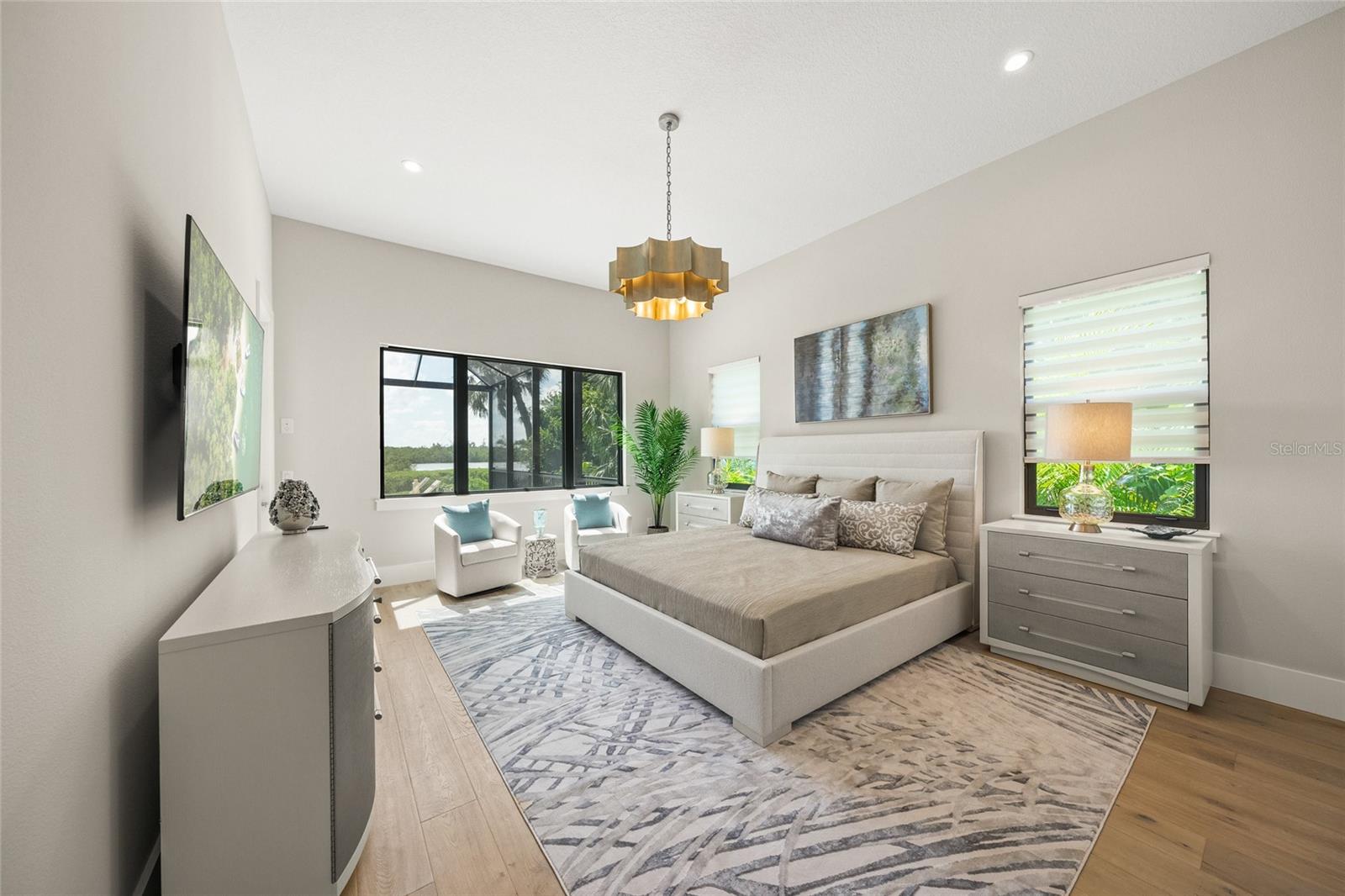 Image 16 of 71 For 1109 Bayshore Road