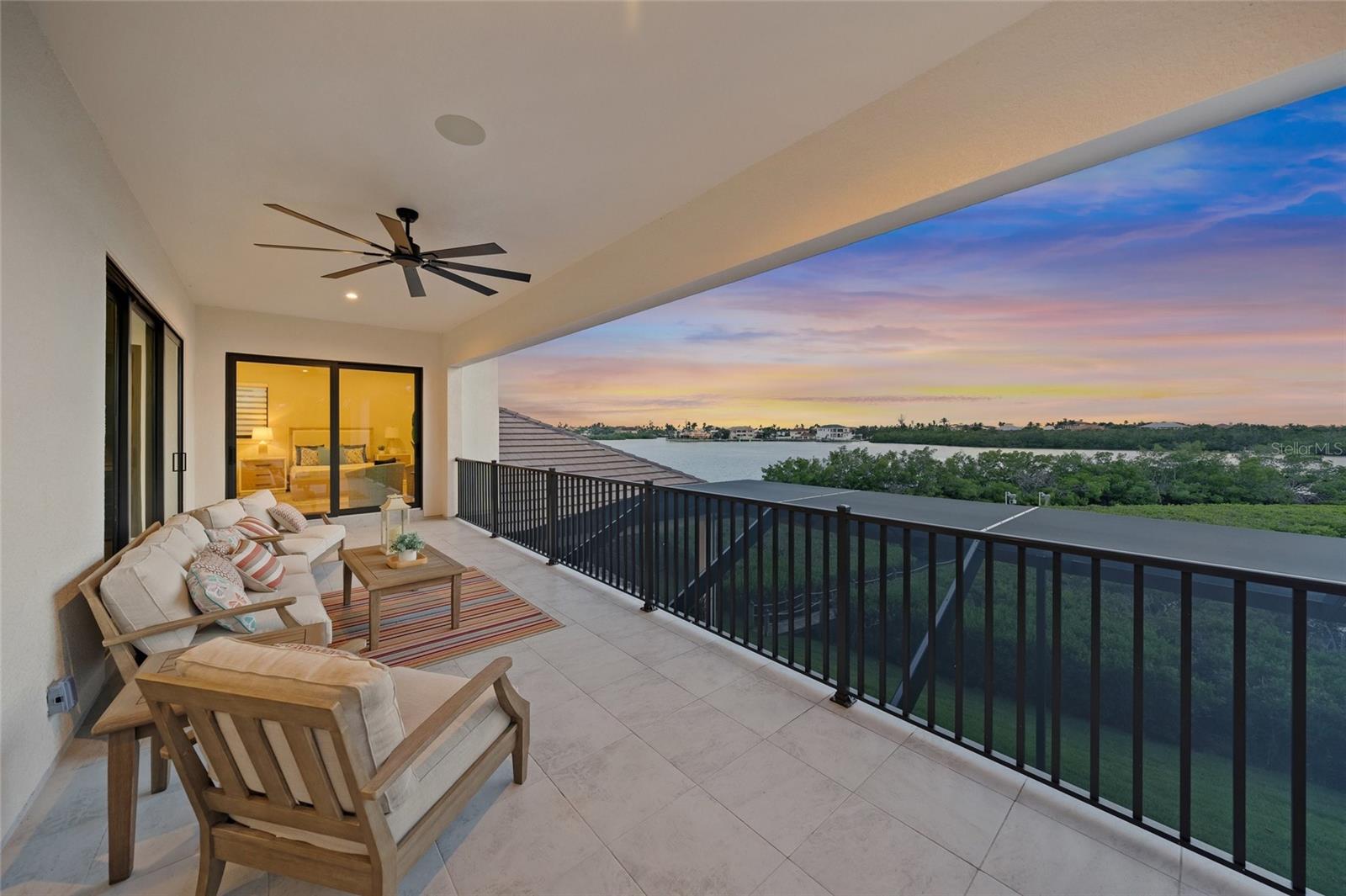 Image 36 of 71 For 1109 Bayshore Road