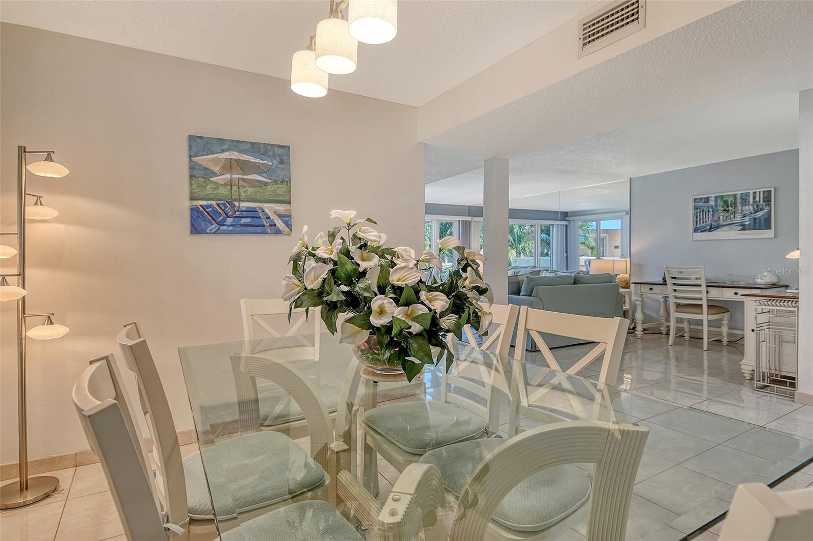 Image 18 of 61 For 4725 Gulf Of Mexico Drive 212