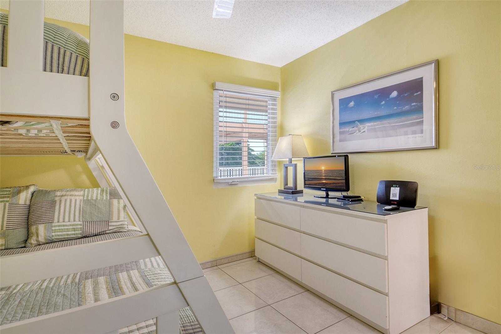Image 28 of 61 For 4725 Gulf Of Mexico Drive 212