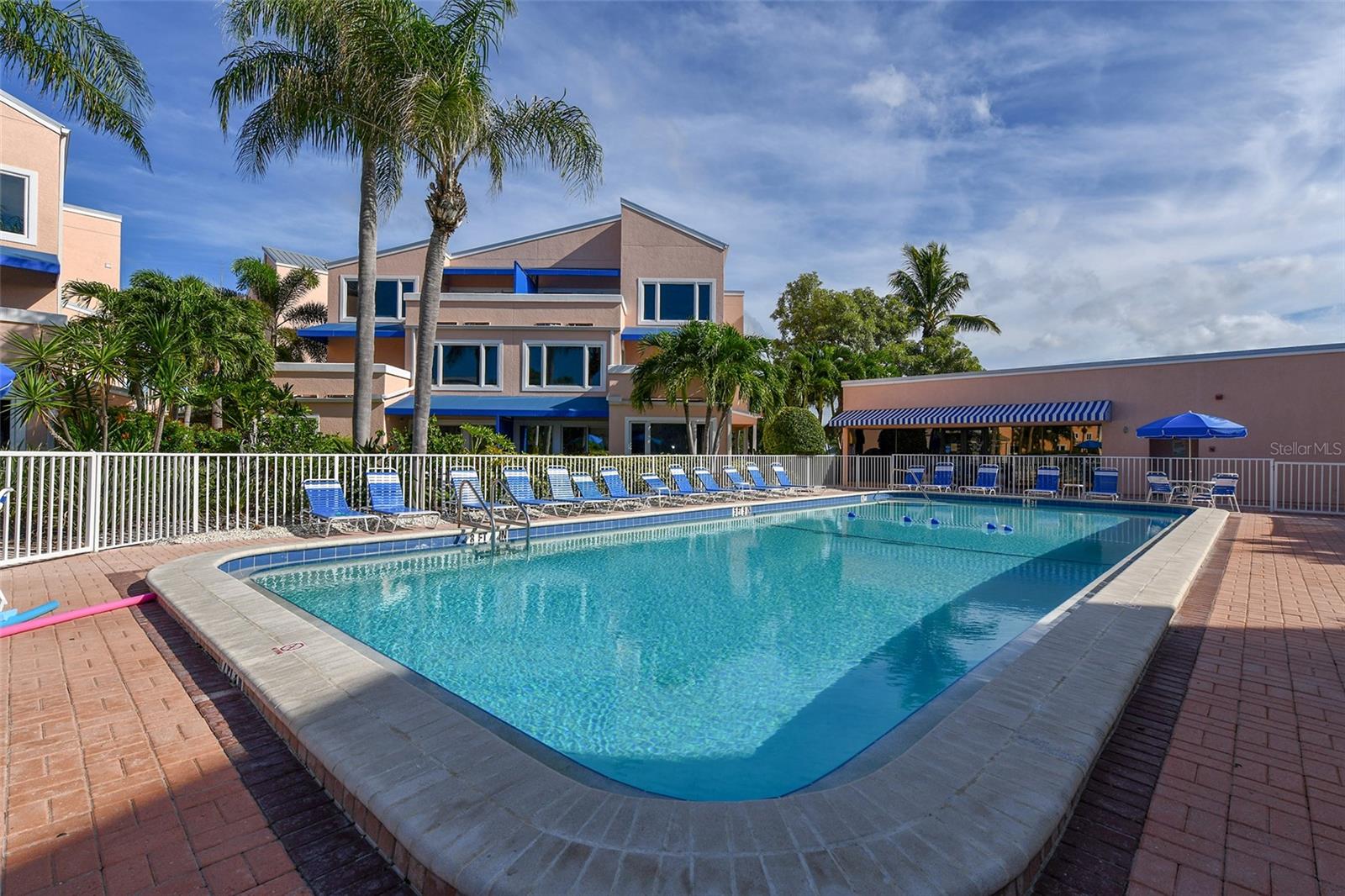 Image 38 of 61 For 4725 Gulf Of Mexico Drive 212