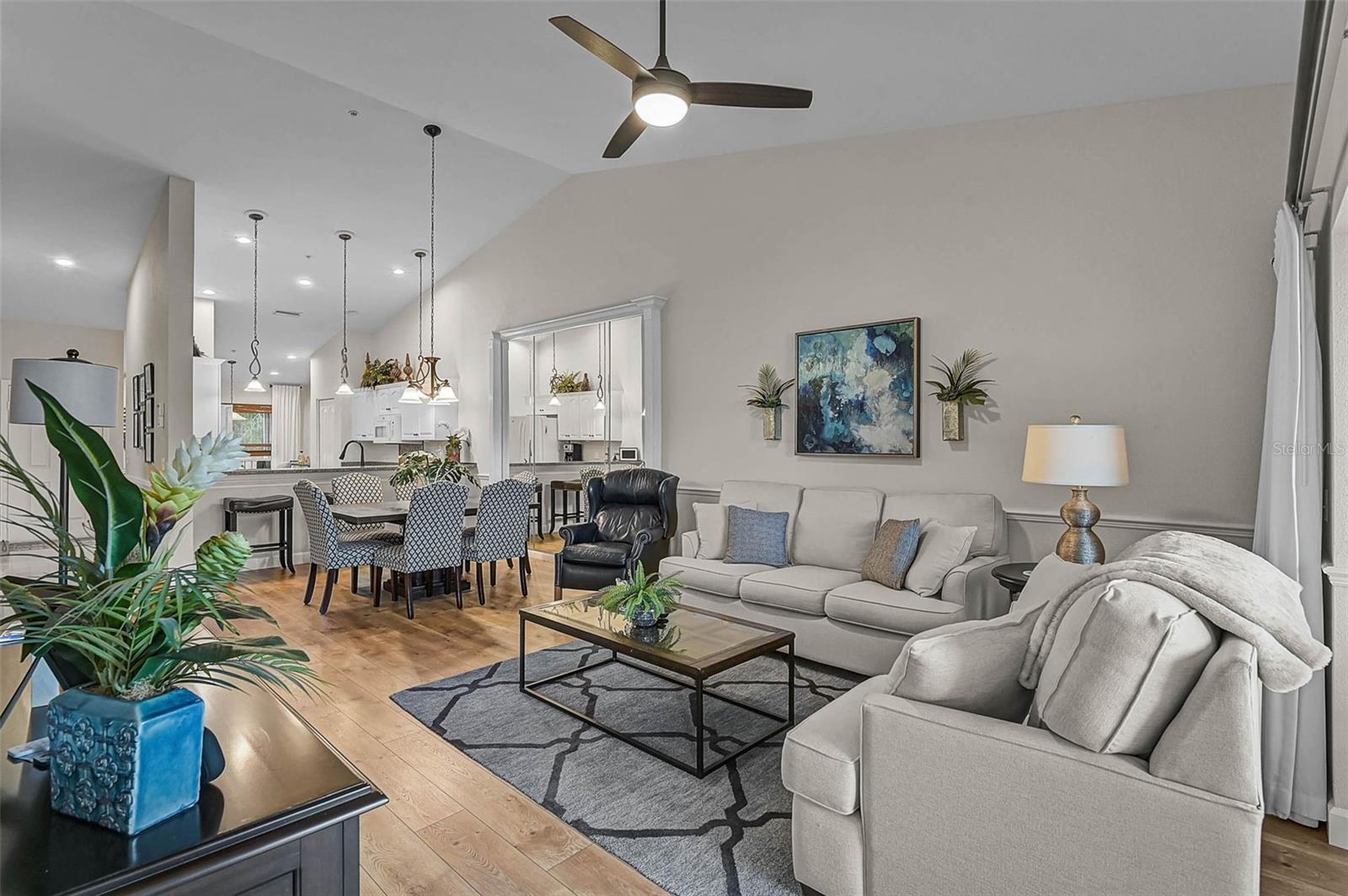 Image 13 of 38 For 5240 Hyland Hills Avenue 1425