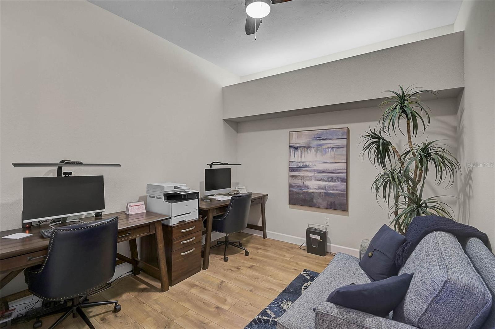 Image 16 of 38 For 5240 Hyland Hills Avenue 1425