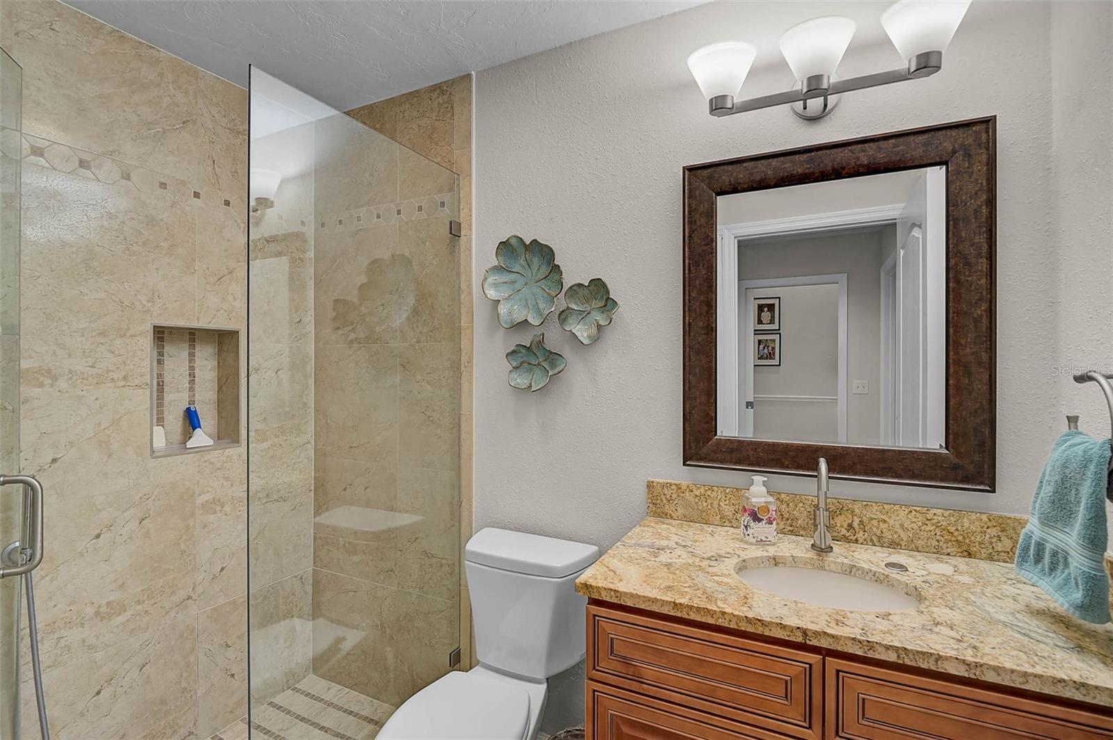 Image 18 of 38 For 5240 Hyland Hills Avenue 1425
