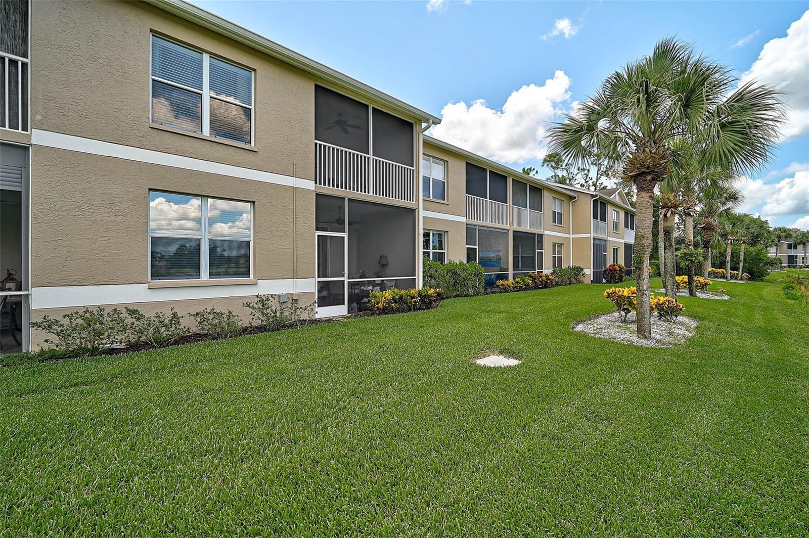 Image 33 of 38 For 5240 Hyland Hills Avenue 1425