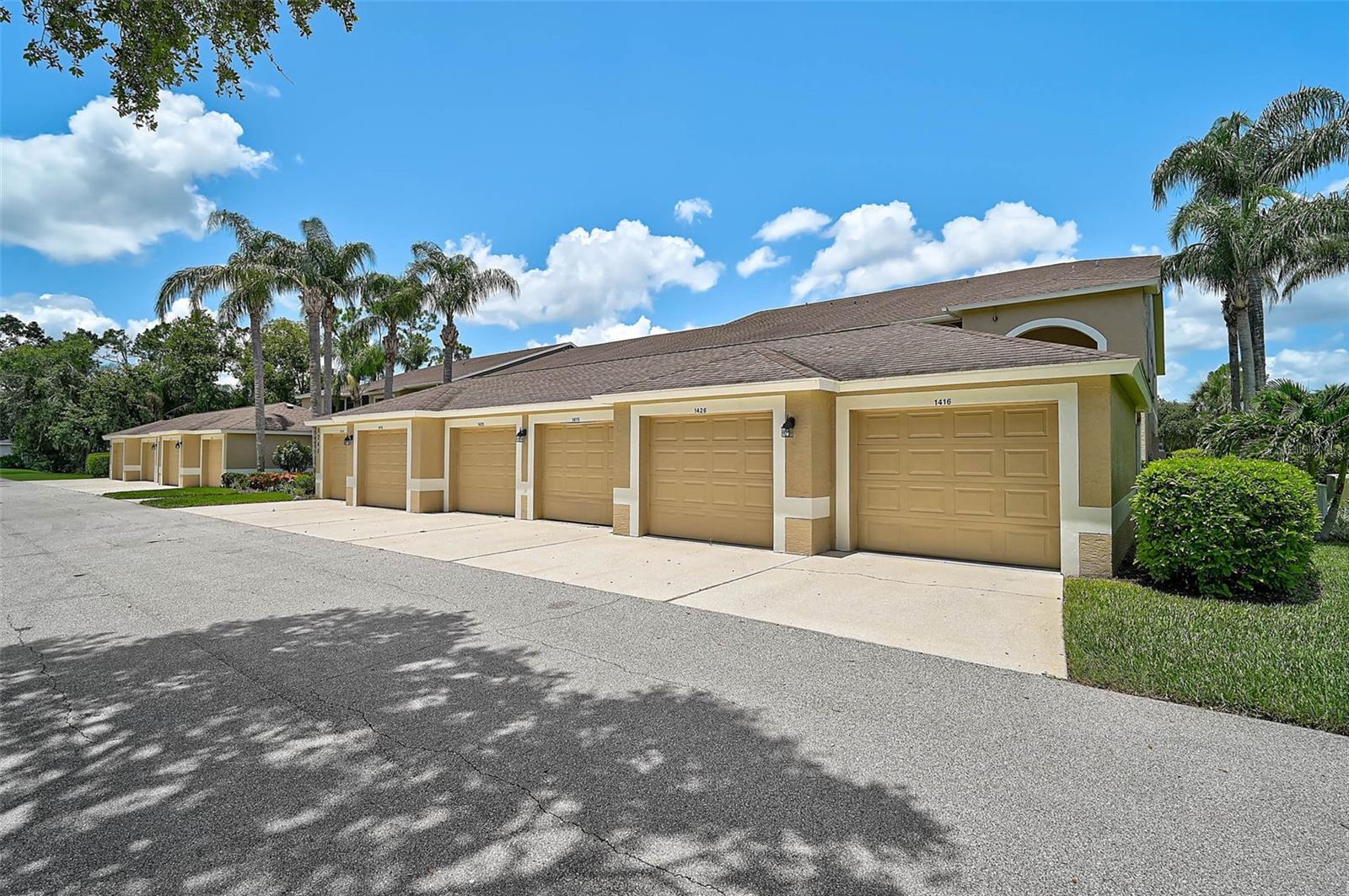 Image 37 of 38 For 5240 Hyland Hills Avenue 1425