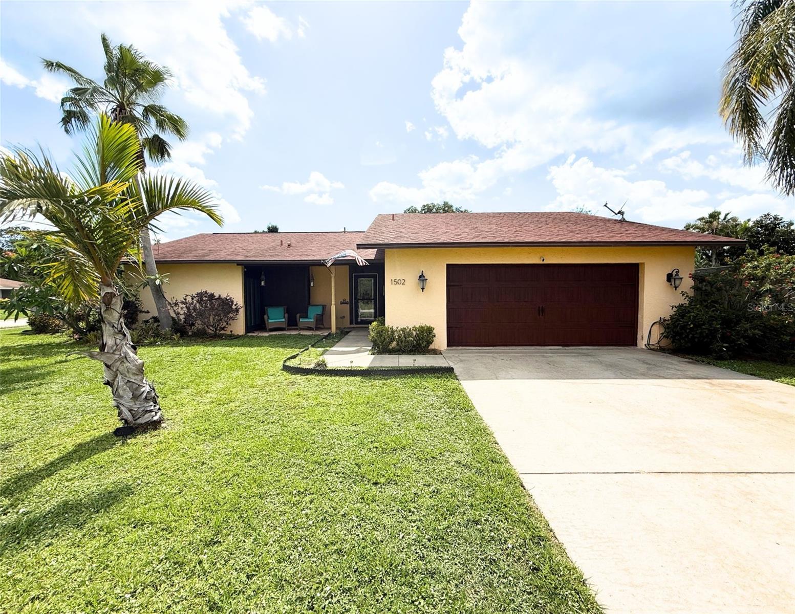 Details for 1502 Georgetowne Lane, SARASOTA, FL 34232