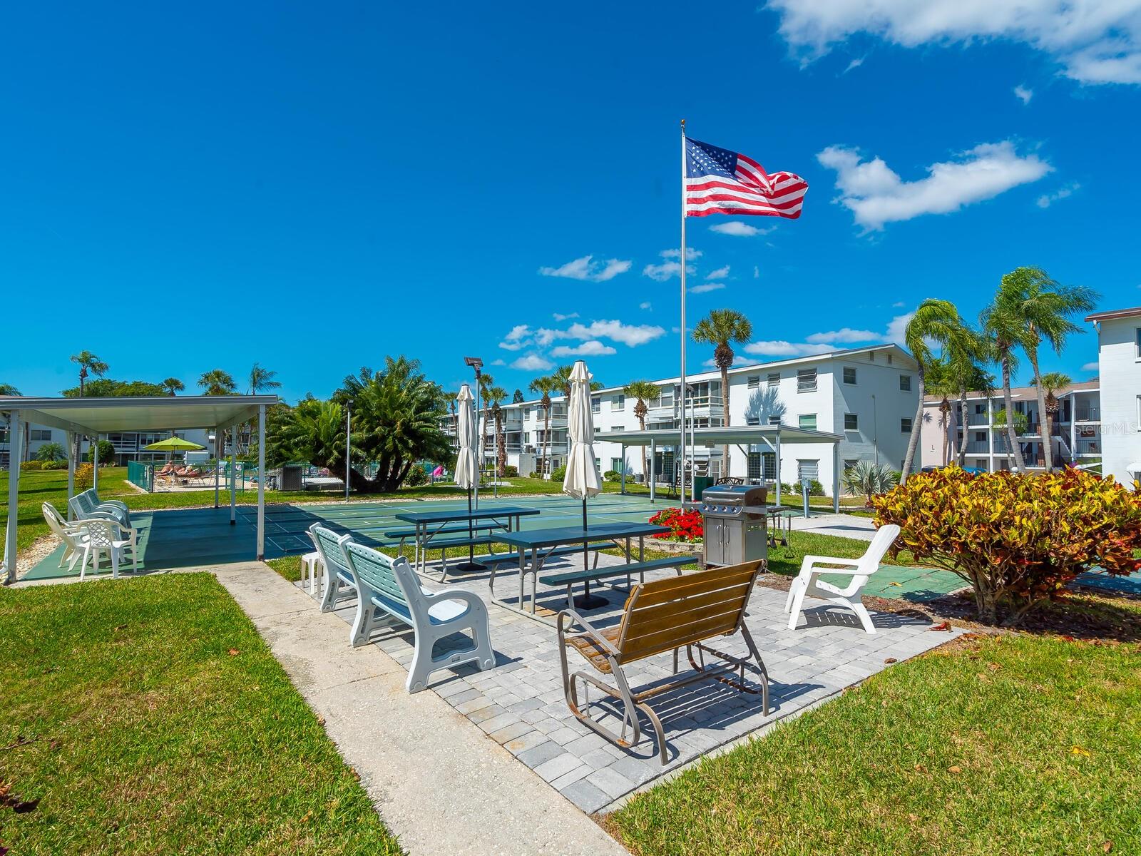 Image 30 of 33 For 2423 Flamingo Boulevard K29