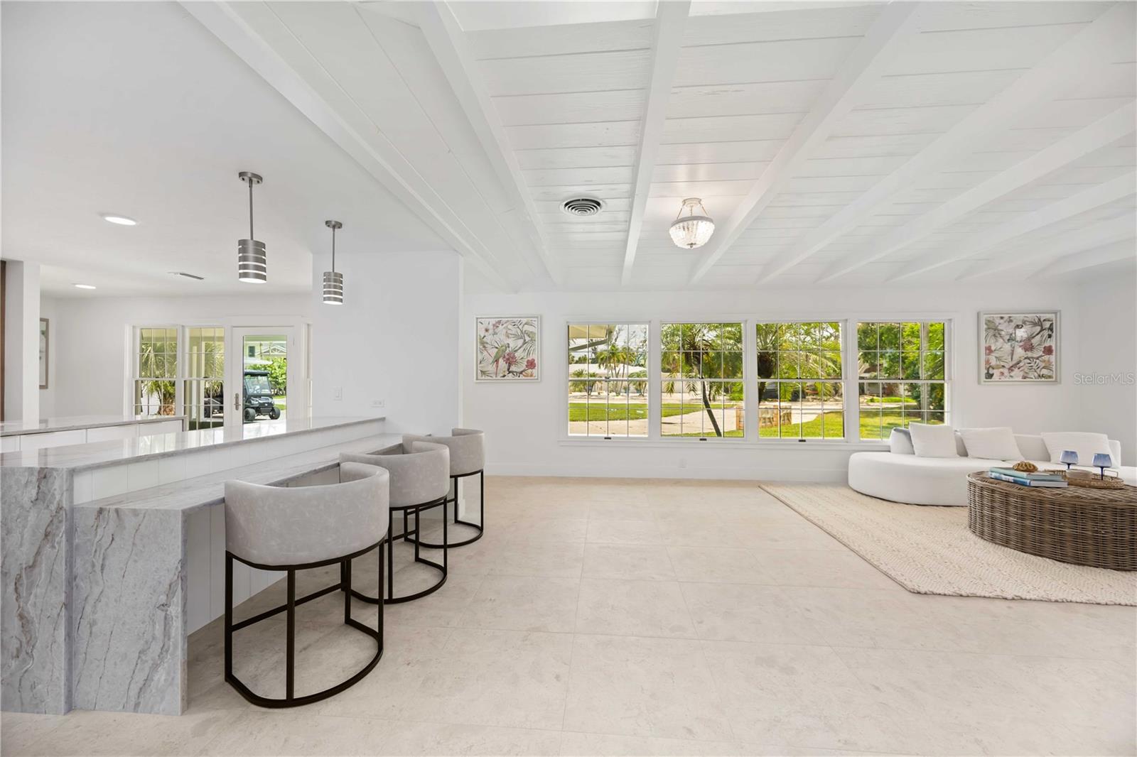 Image 18 of 55 For 311 Island Circle