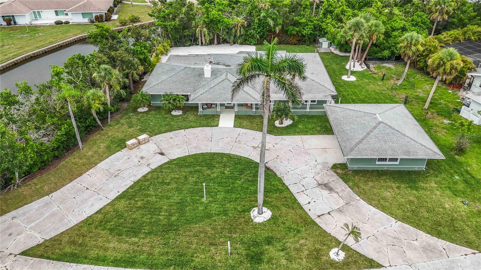 Image 48 of 55 For 311 Island Circle