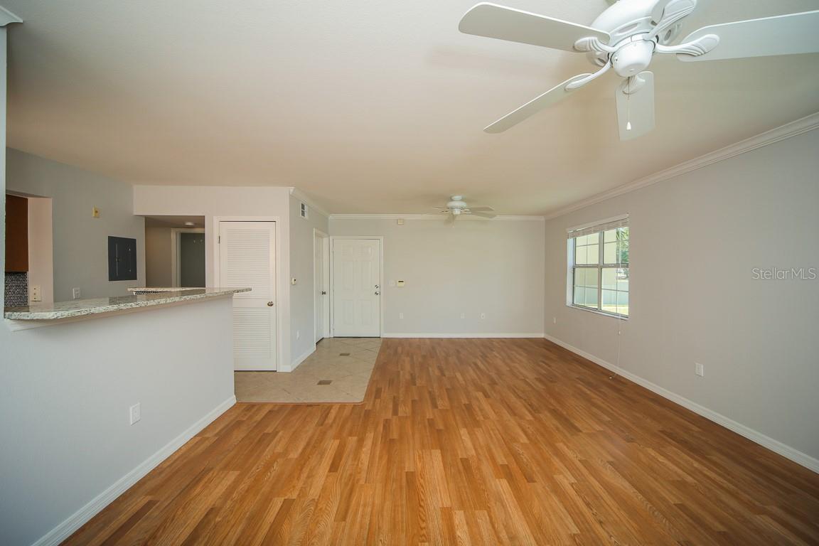 Image 18 of 22 For 3015 Chianti Court 104