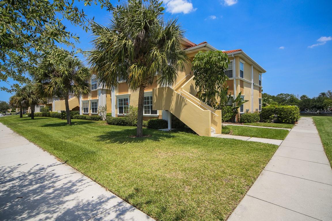 Image 20 of 22 For 3015 Chianti Court 104