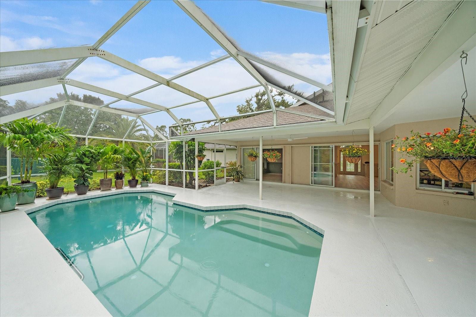 Image 7 of 49 For 5850 Saddle Court
