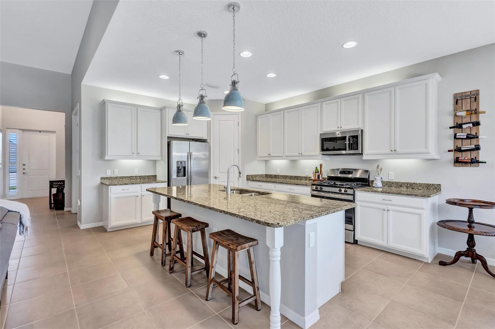 Image 11 of 73 For 11919 Goldenrod Avenue