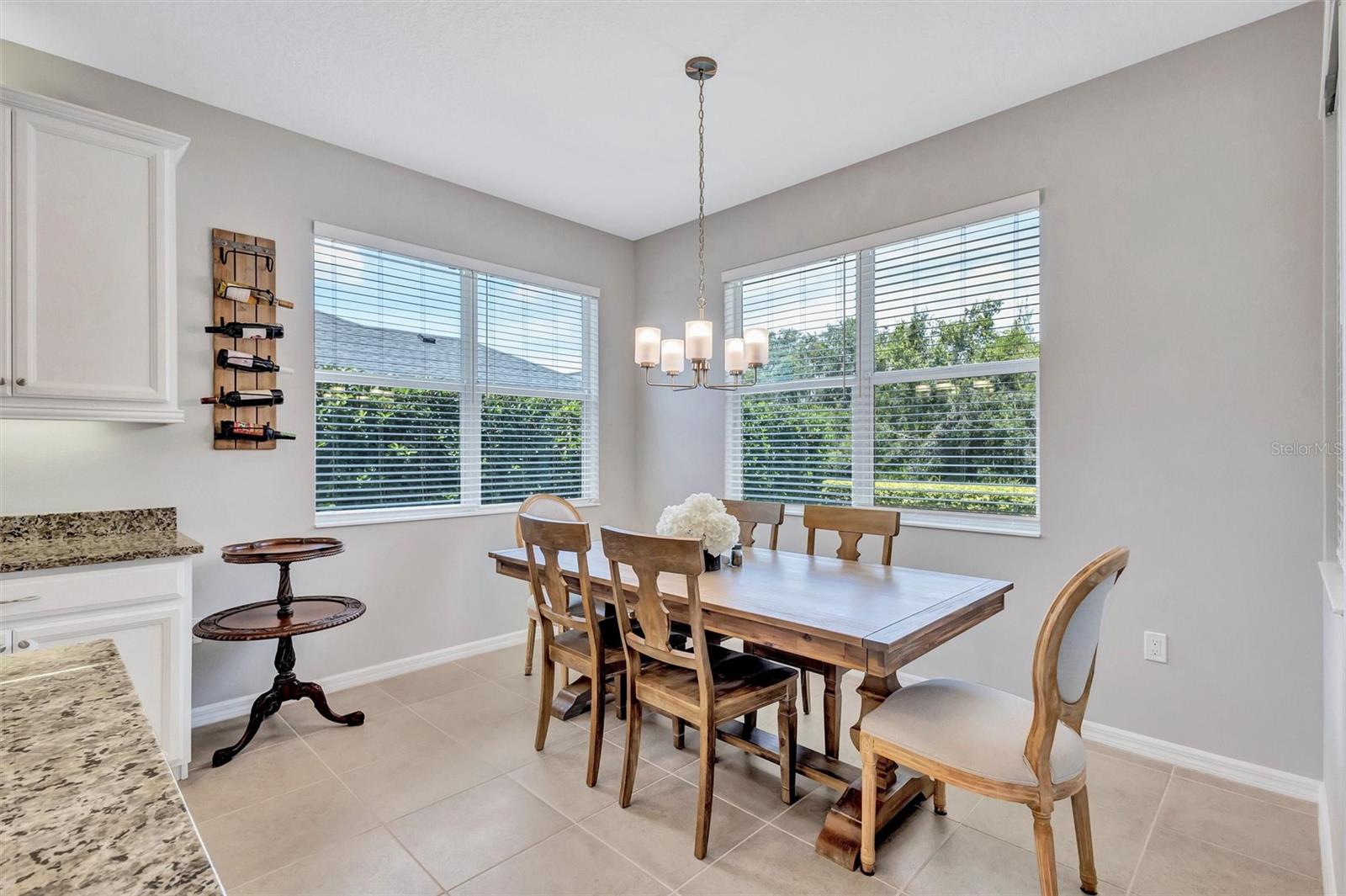 Image 20 of 73 For 11919 Goldenrod Avenue