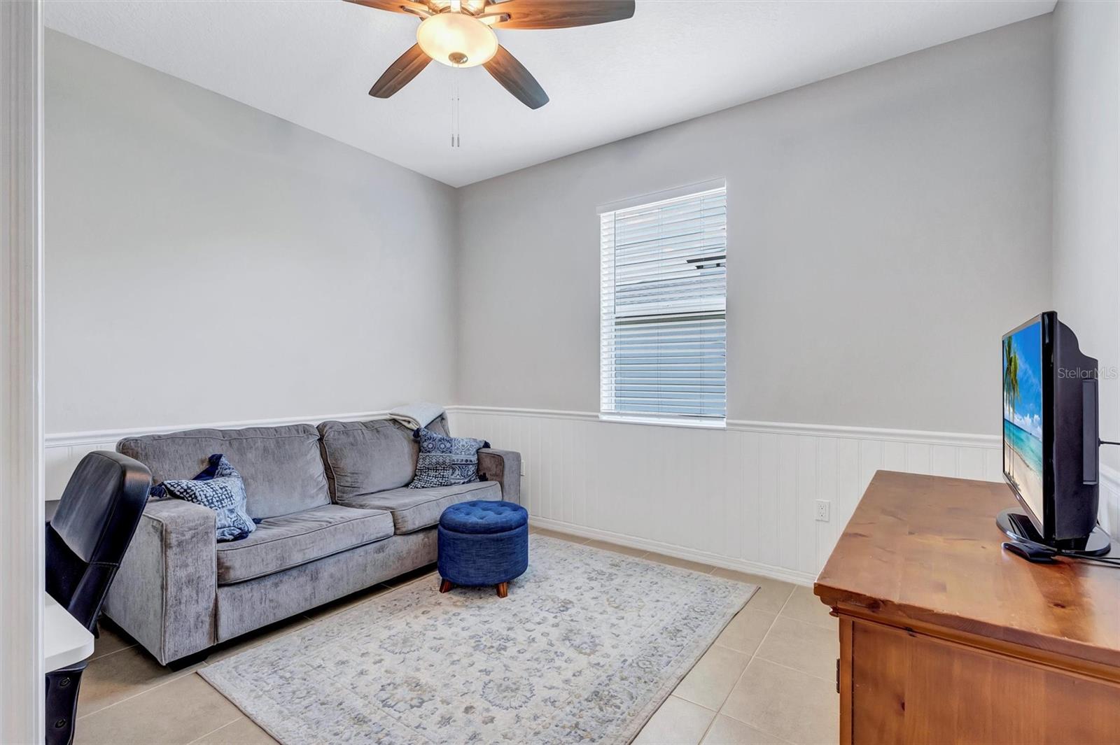 Image 34 of 73 For 11919 Goldenrod Avenue