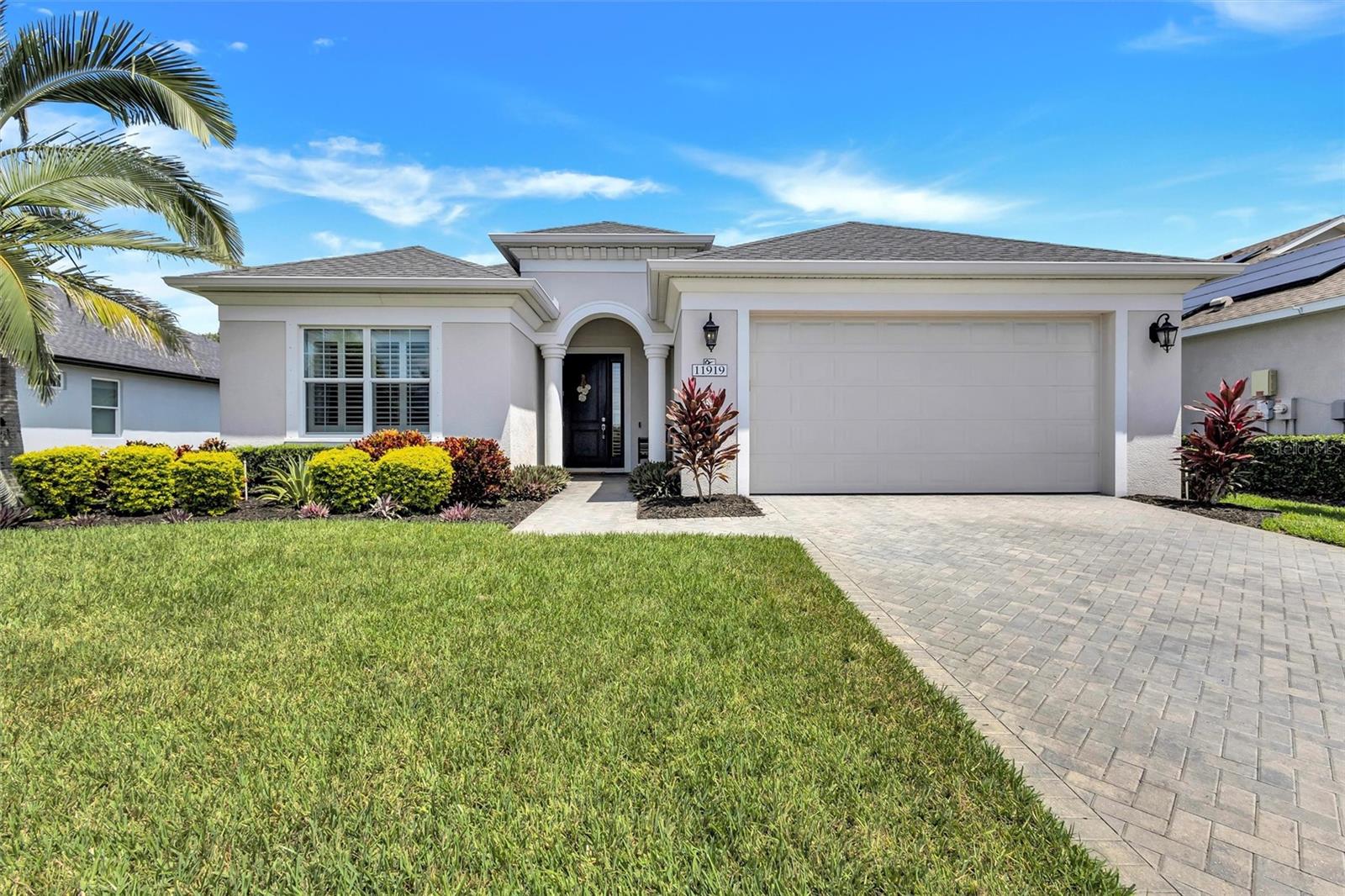 Image 49 of 73 For 11919 Goldenrod Avenue