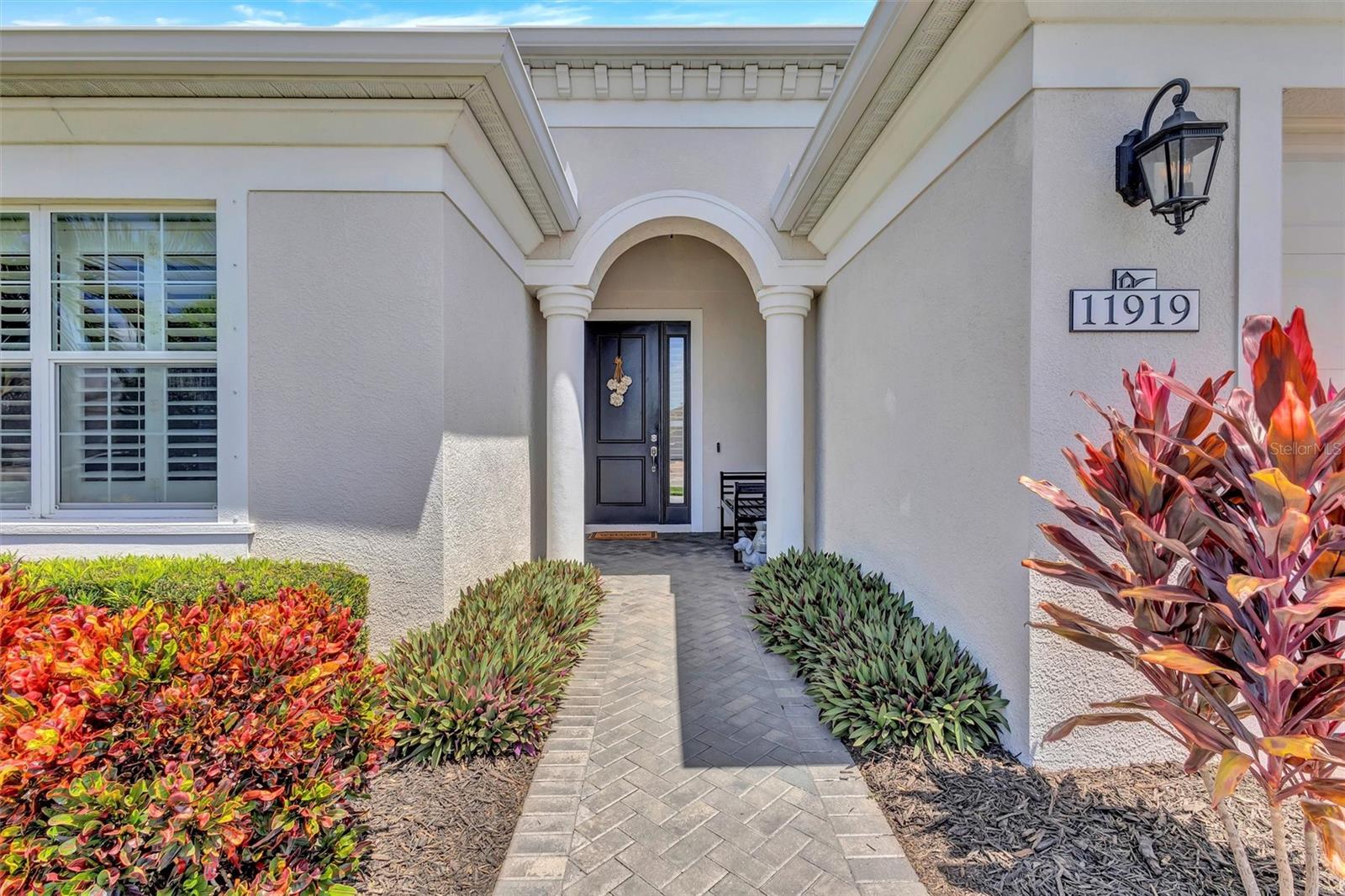 Image 8 of 73 For 11919 Goldenrod Avenue