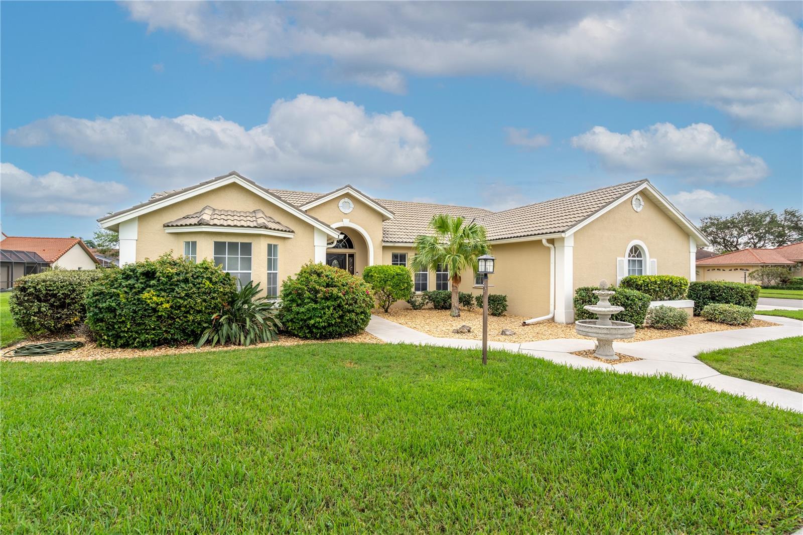 Image 2 of 34 For 5828 Sandy Pointe Drive