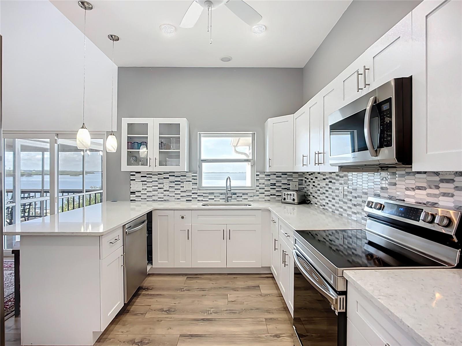 Image 13 of 49 For 2424 69th Avenue W 2424