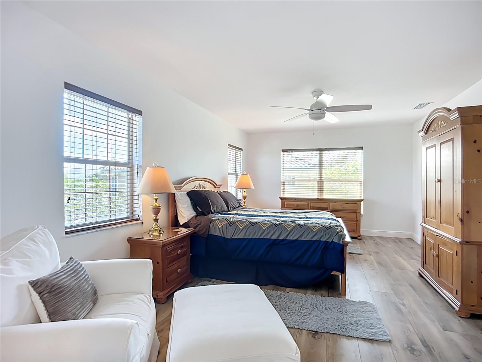 Image 29 of 49 For 2424 69th Avenue W 2424