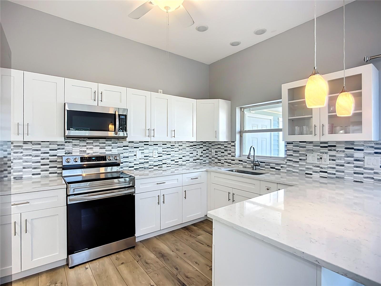 Image 15 of 56 For 2426 69th Avenue W 2426