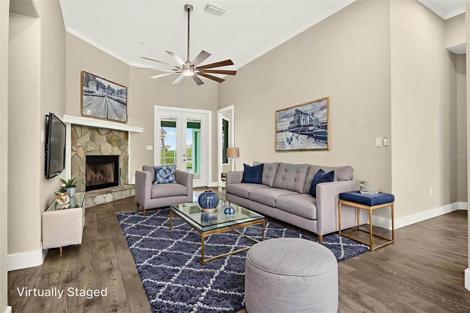 Image 14 of 100 For 2555 Pear Street