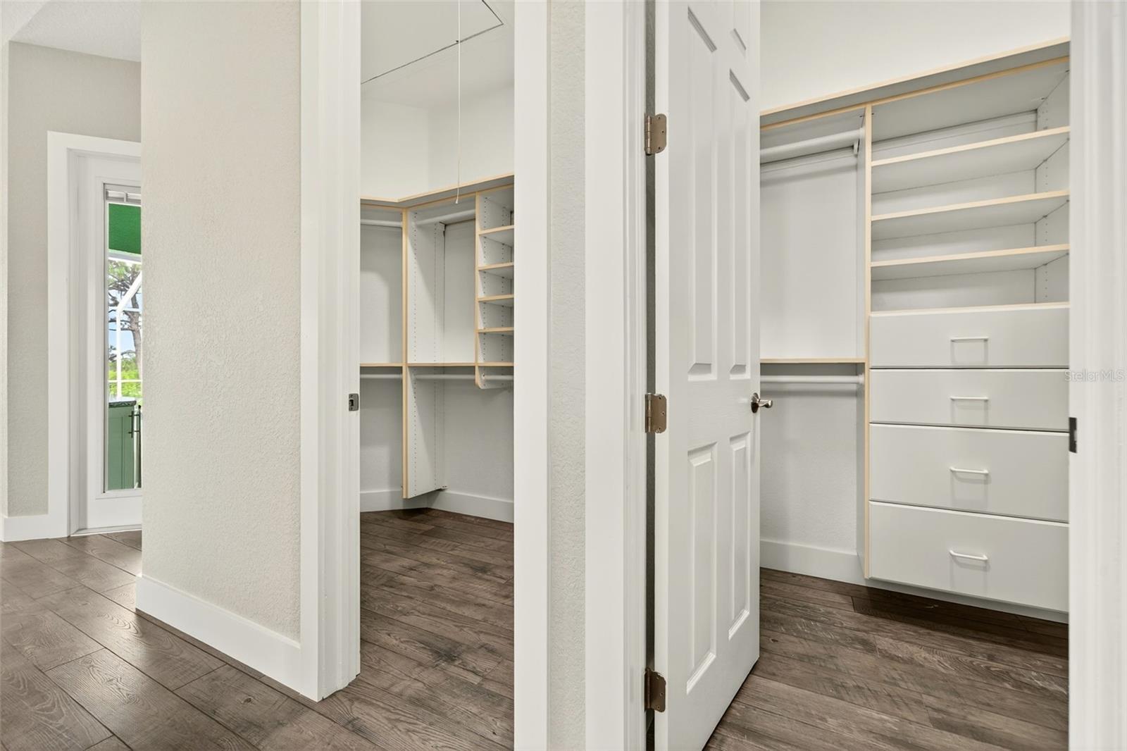 Image 40 of 100 For 2555 Pear Street