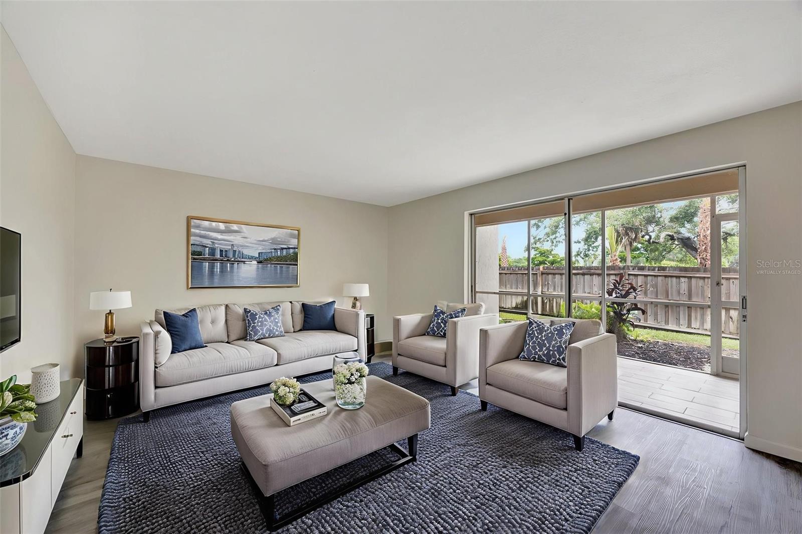 Image 17 of 32 For 2121 Wood Street 124